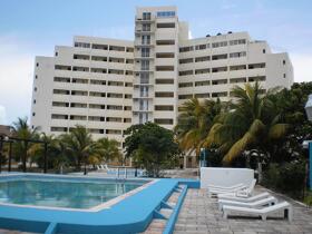 Calypso Hotel Cancun 3*