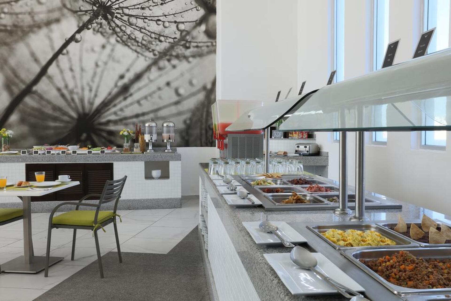 Krystal Urban Cancun 4* 18