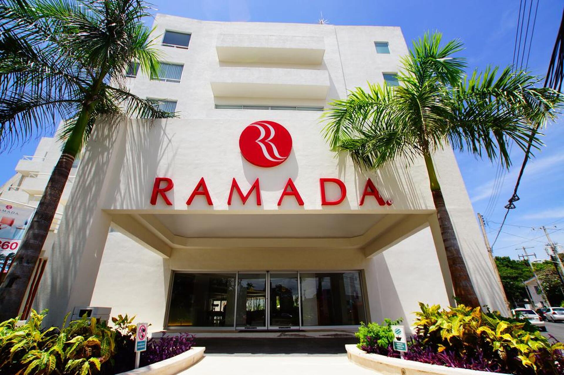 Ramada Cancun City 3* 0