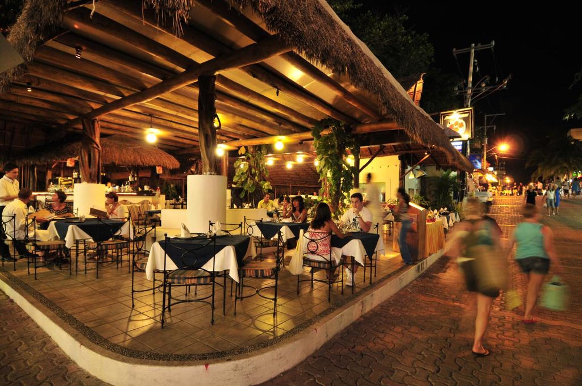 Tukan Hotel & Beach Club 4* 4