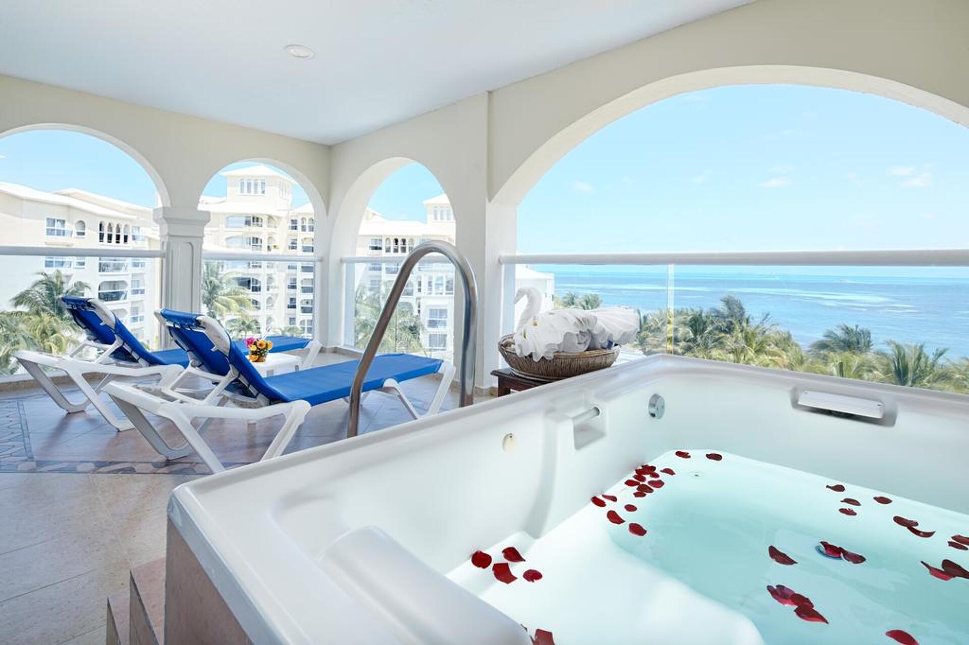 Occidental Costa Cancun 4* 2