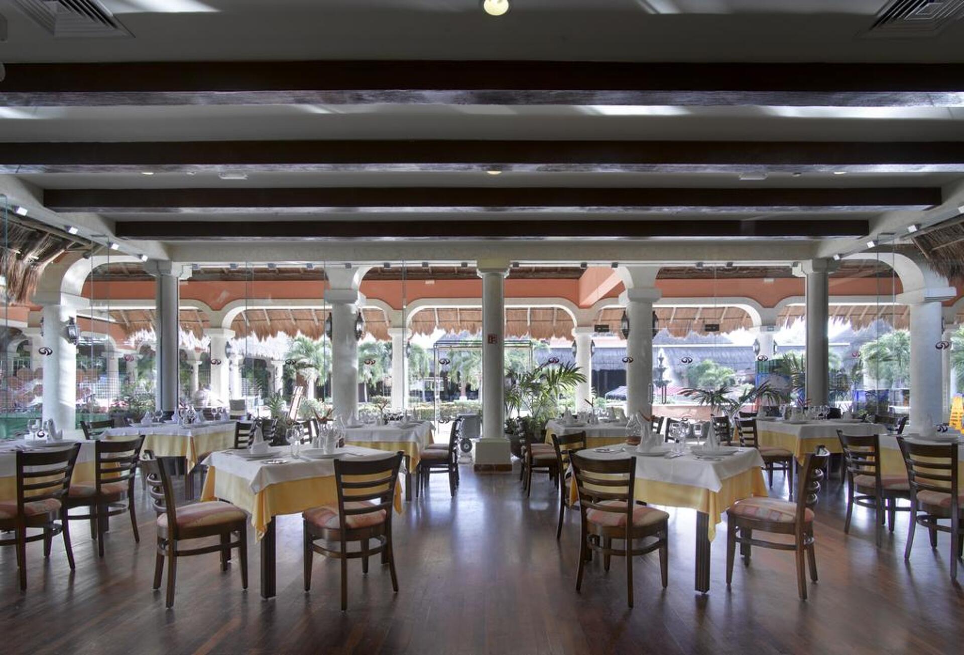 TRS Yucatan - Adults Only 5* 11