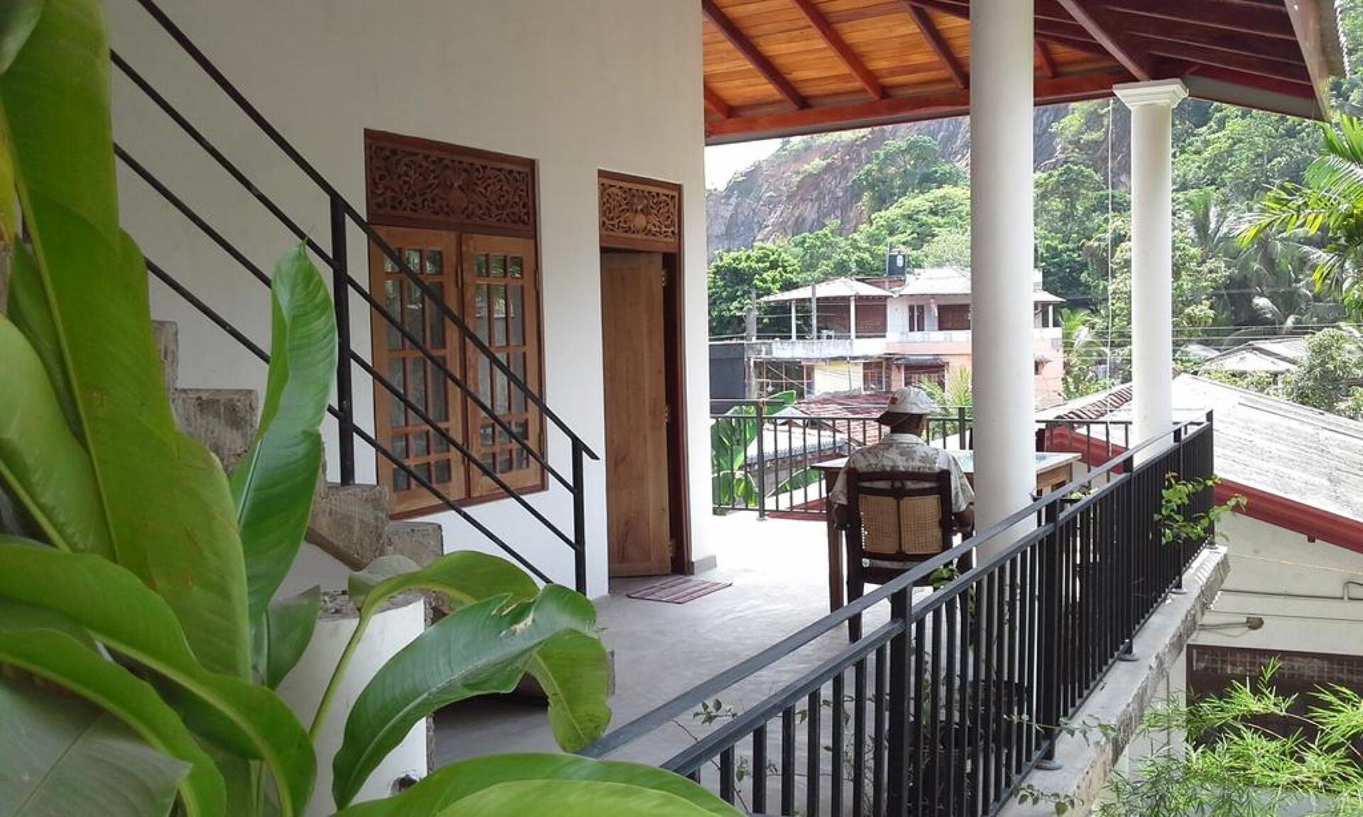 Srimali's Residence 2* 10