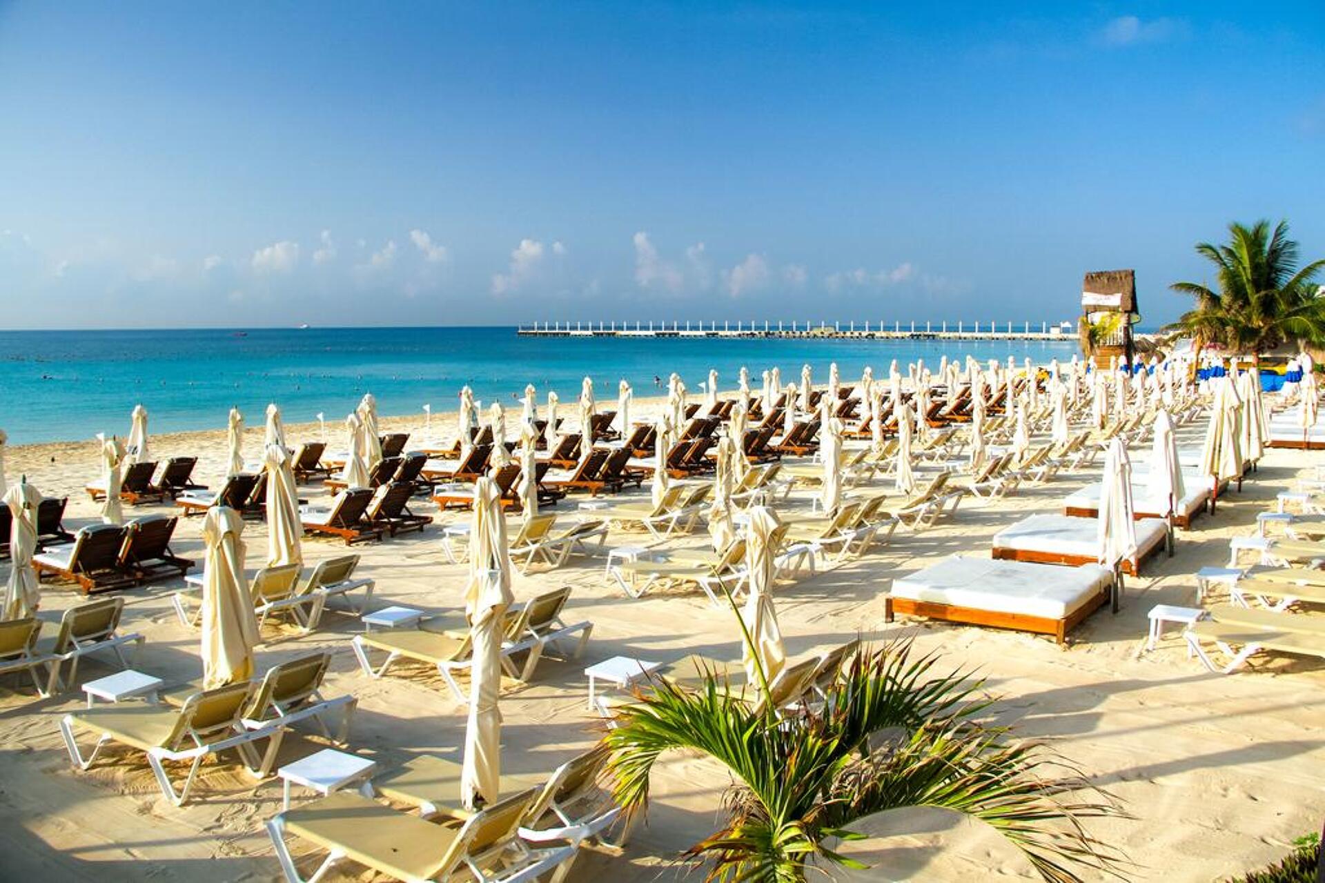 Tukan Hotel & Beach Club 4* 17