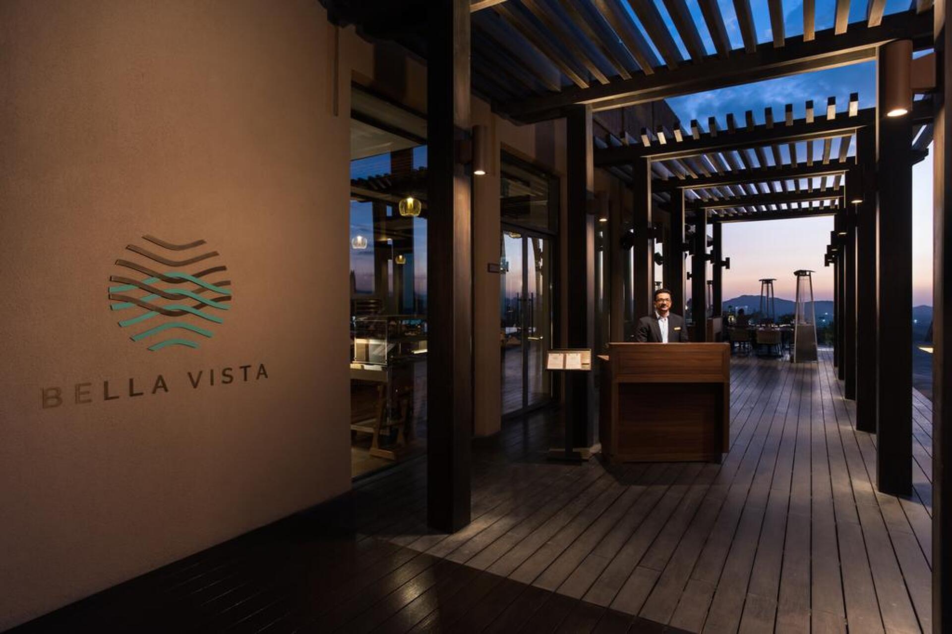 Anantara Al Jabal Al Akhdar Resort  5* 28