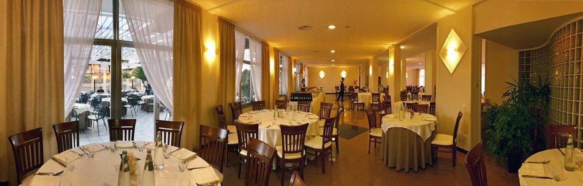 River Palace  4* 30