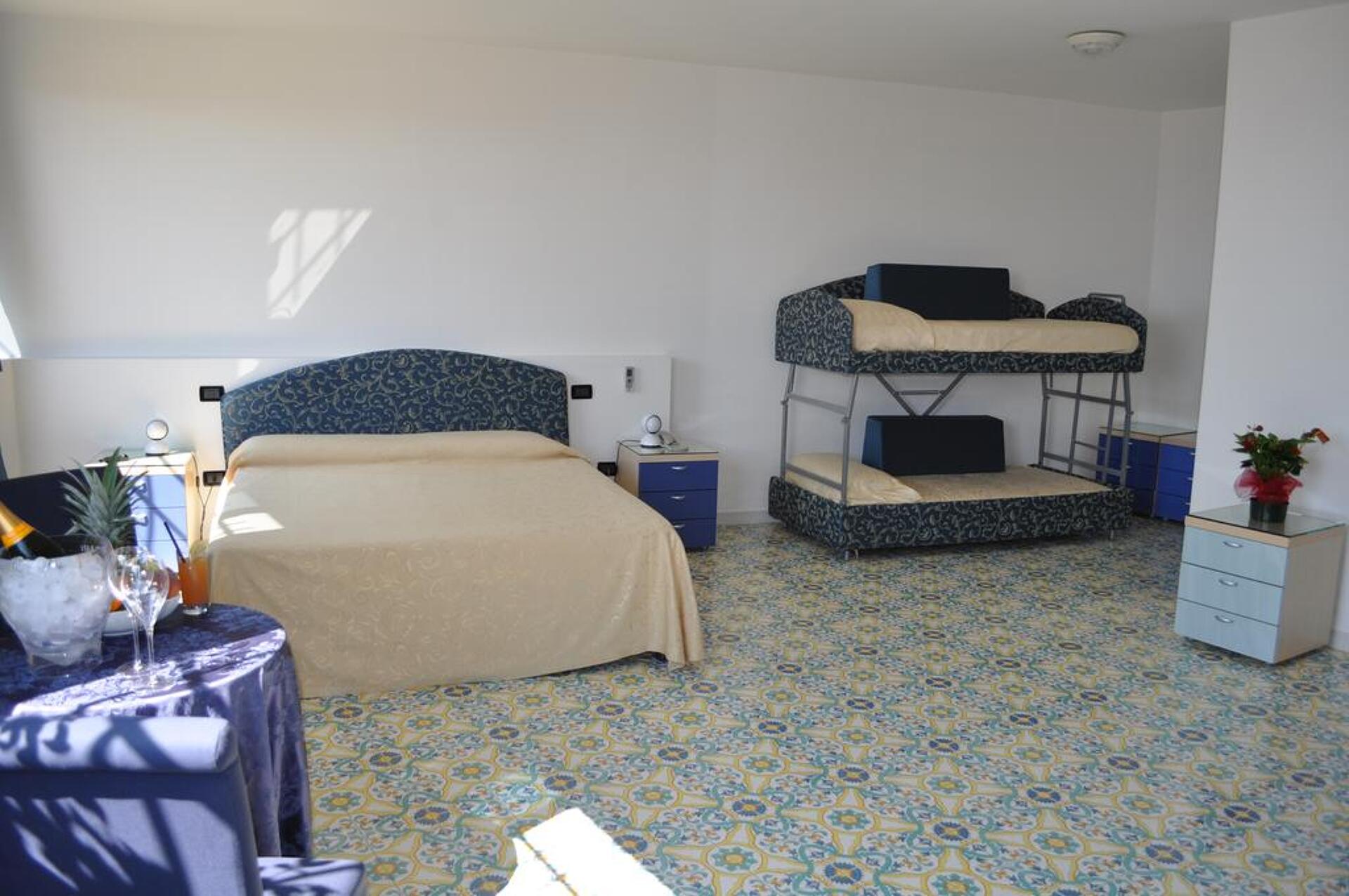 Grand Hotel La Playa  4* 12