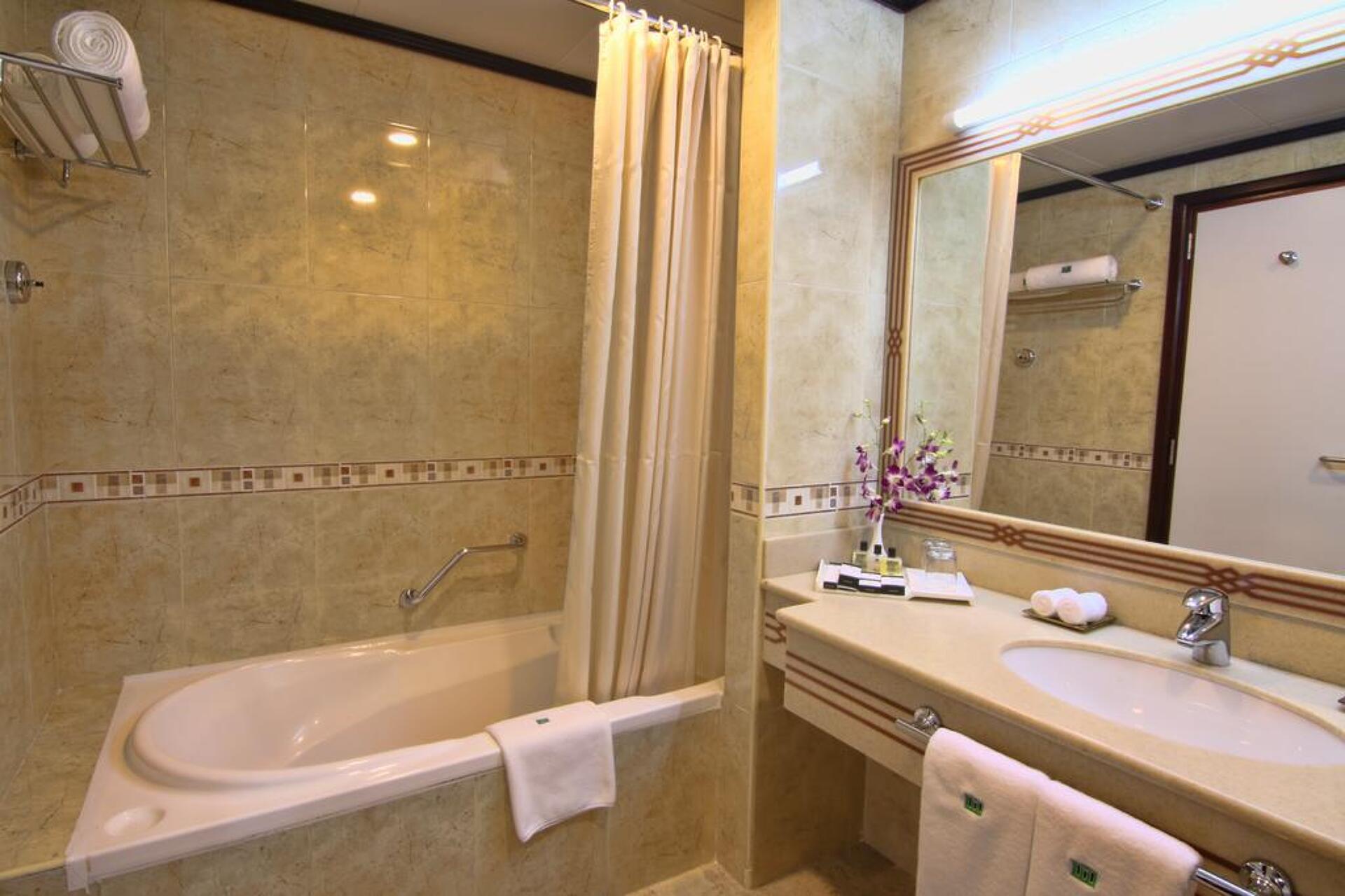 Majan Continental  4* 31