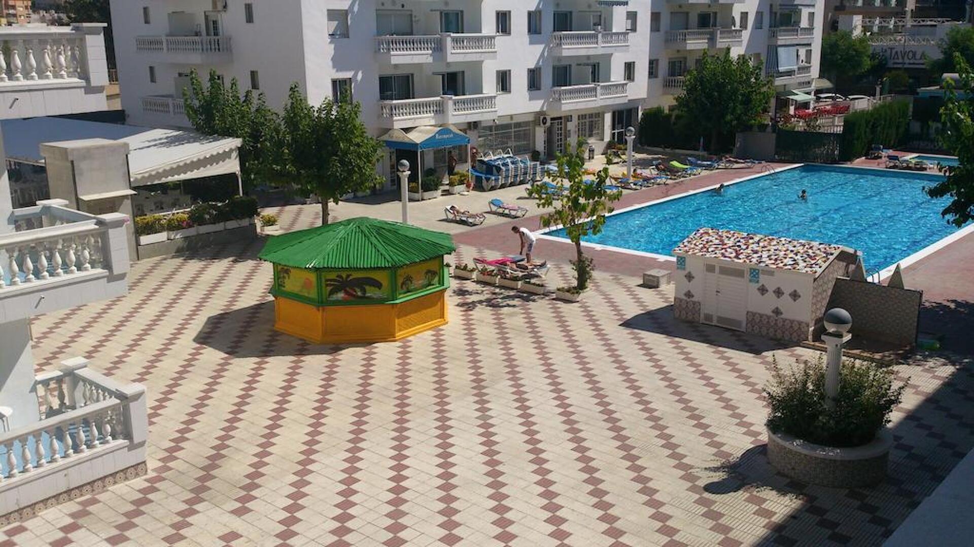 Europa Apartments 3* 12