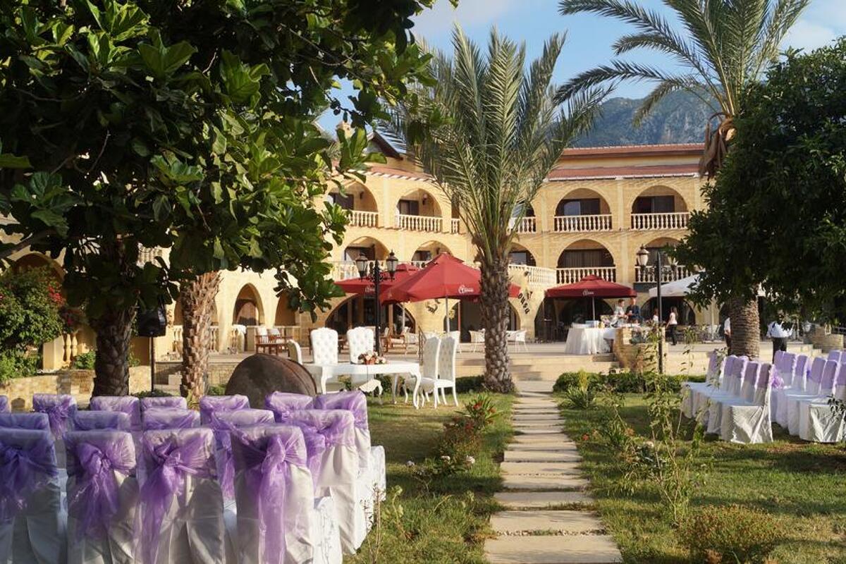 Chateau Lambousa 4* 2