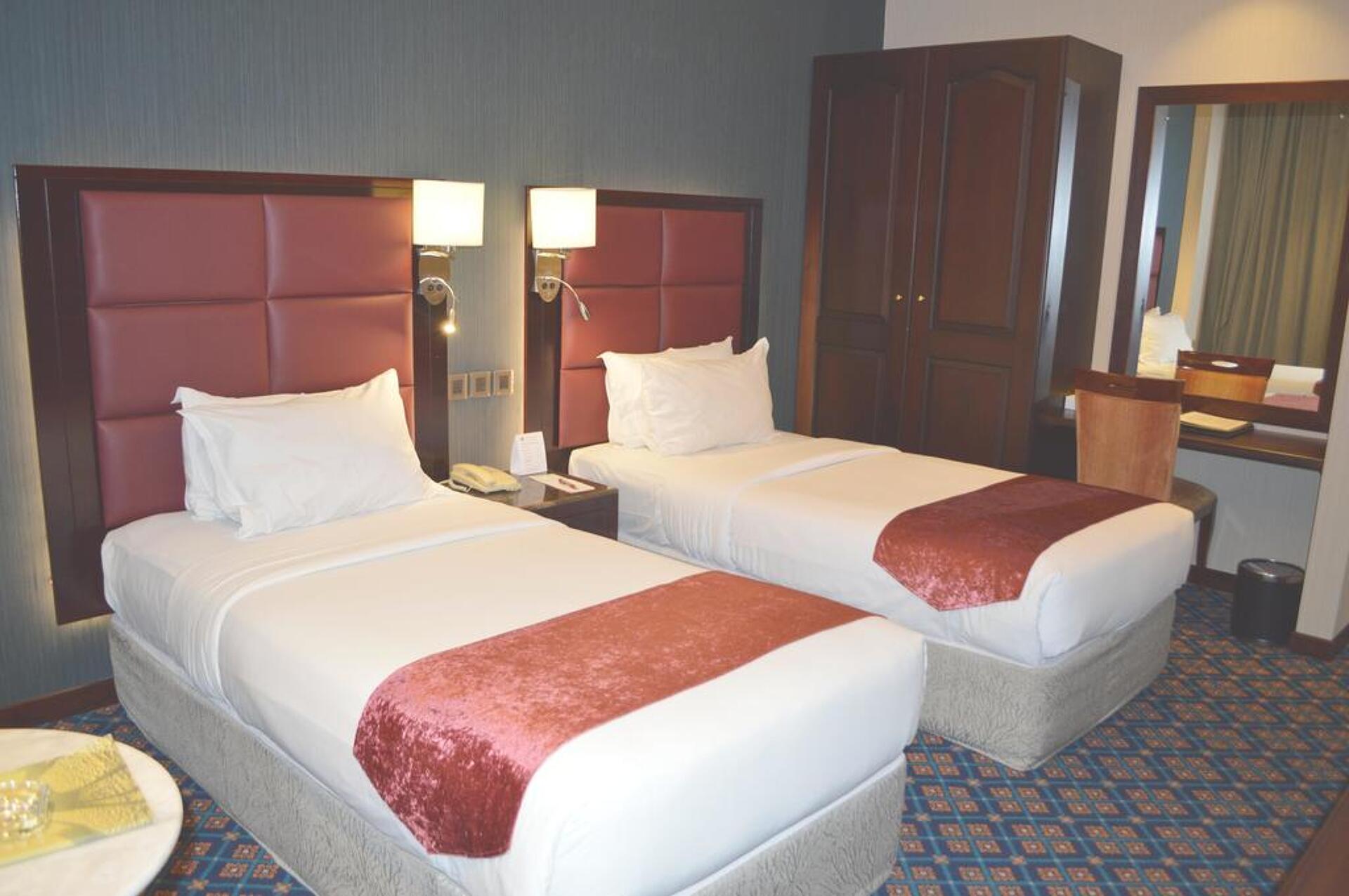 Ramee Guestline  4* 28