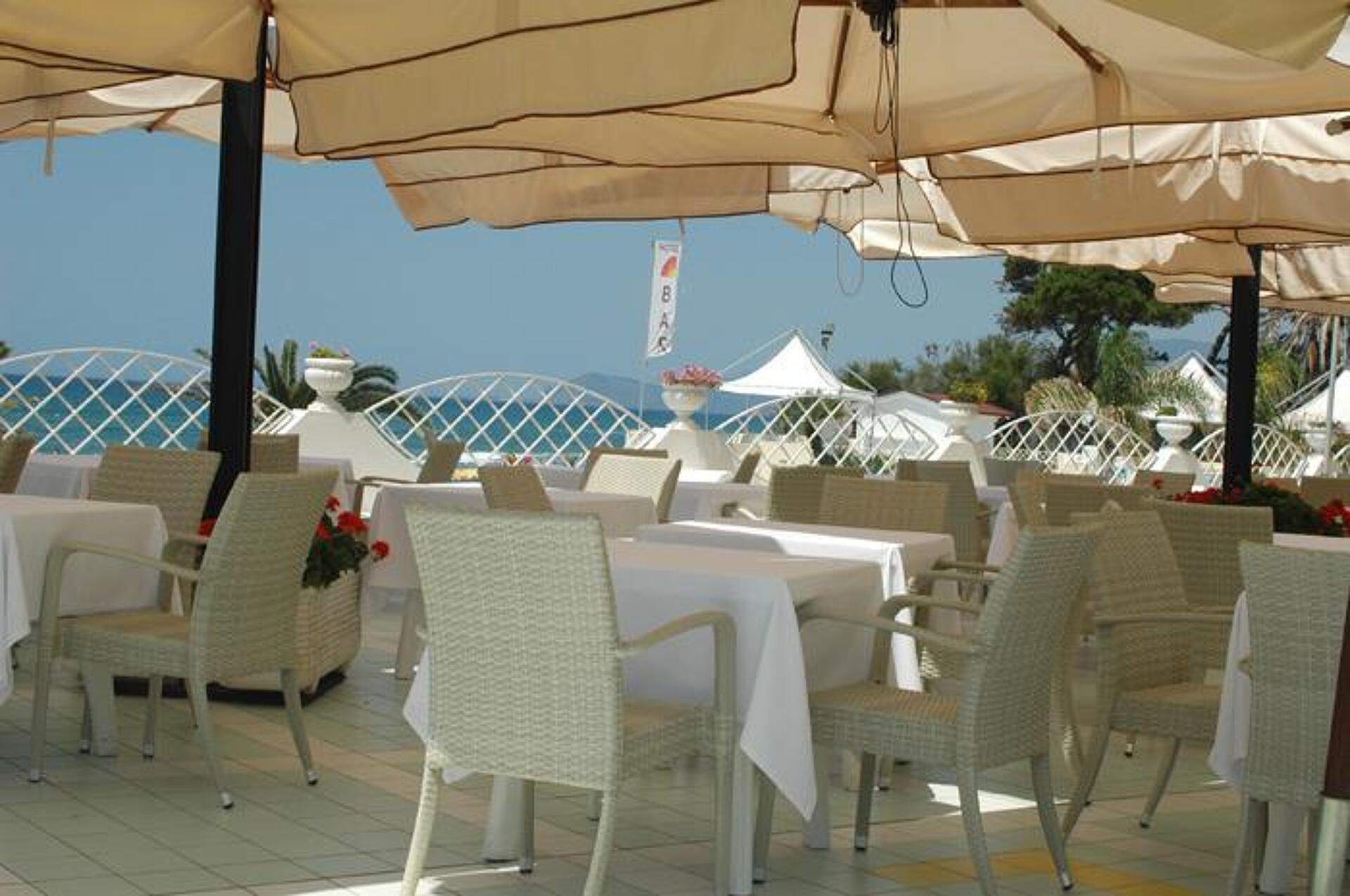 Grand Hotel La Playa  4* 18