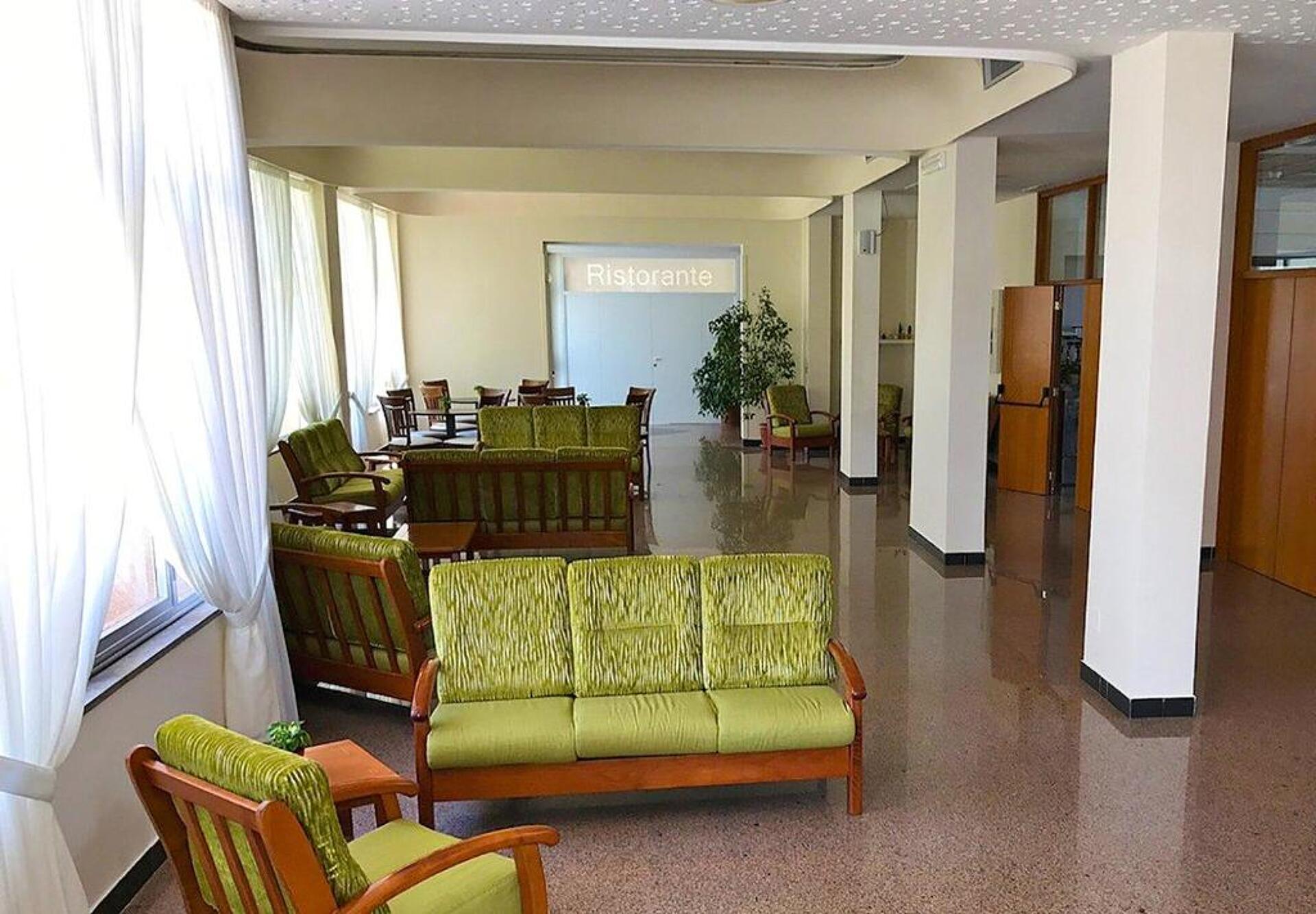River Palace  4* 3