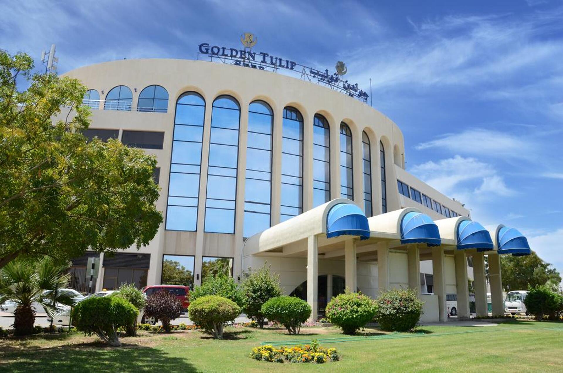 Golden Tulip Seeb 4* 0