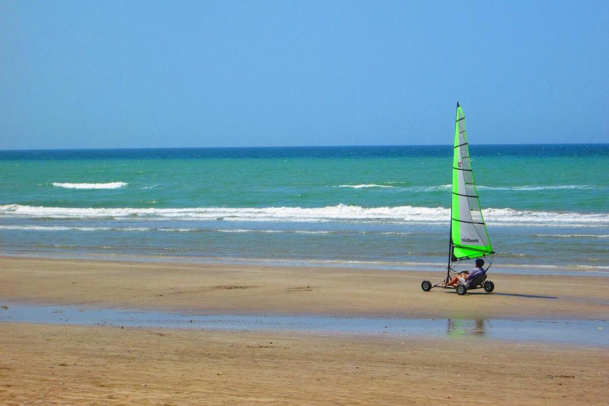 Beach Bay  3* 2