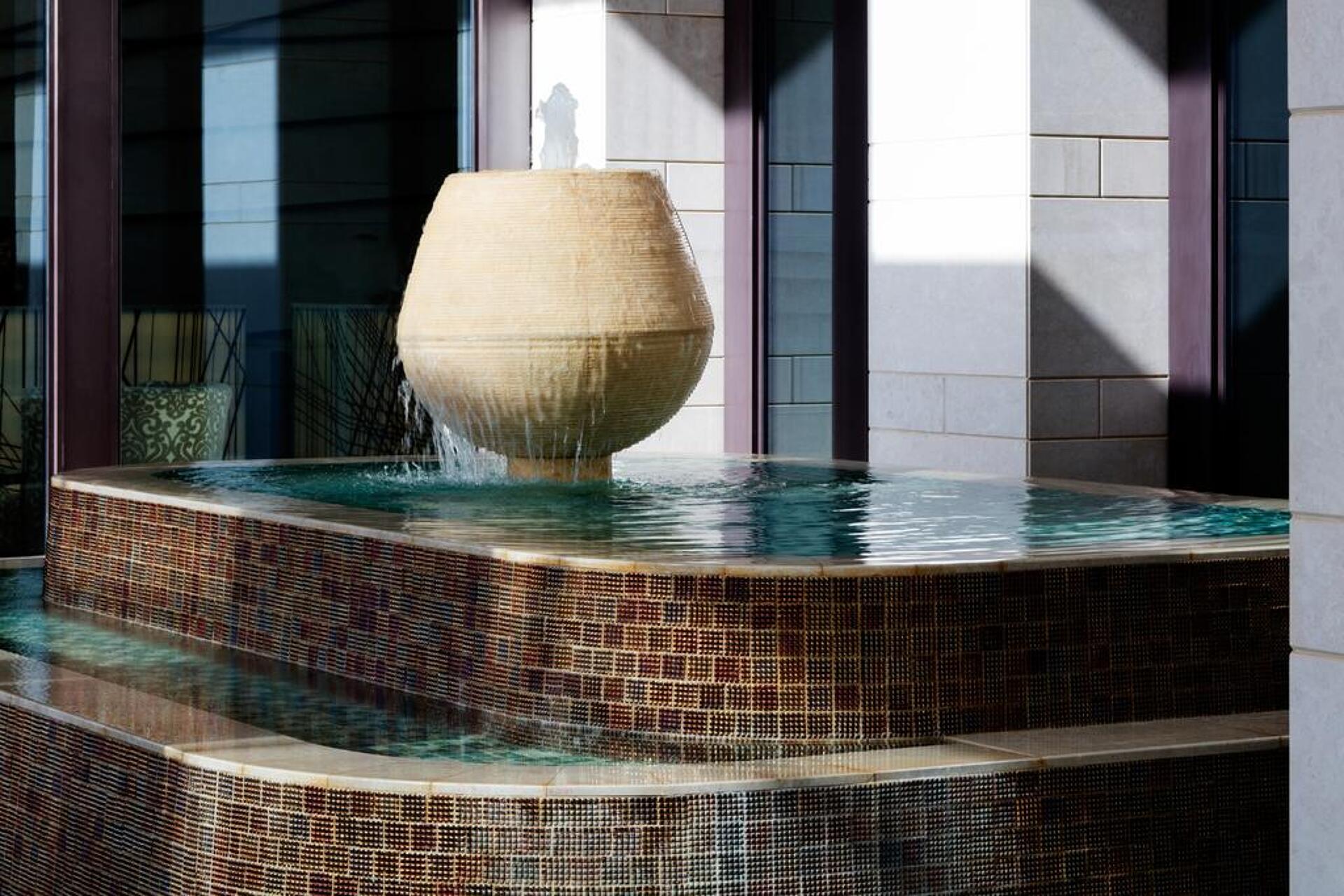 Hormuz Grand Hotel  5* 41