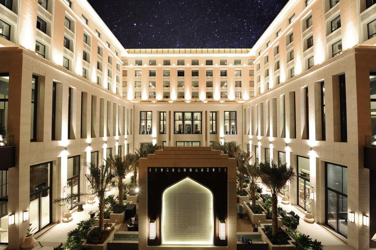 Hormuz Grand Hotel  5* 3