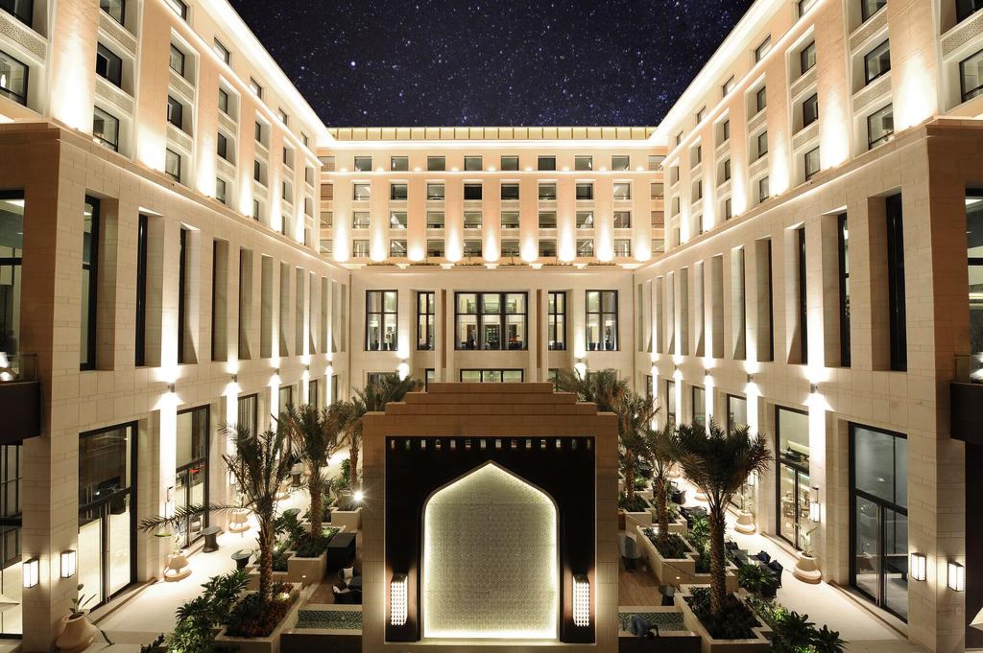 Hormuz Grand Hotel  5* 3