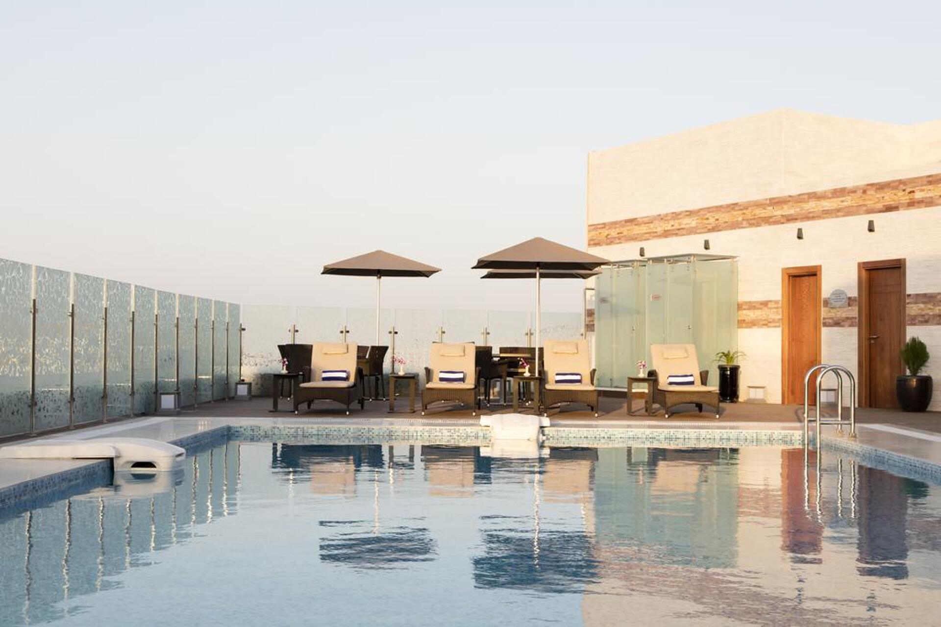 Coral Muscat Hotel & Apartments 4* 3