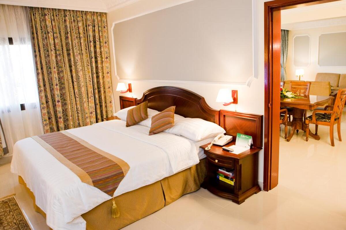 Muscat Holiday  4* 3