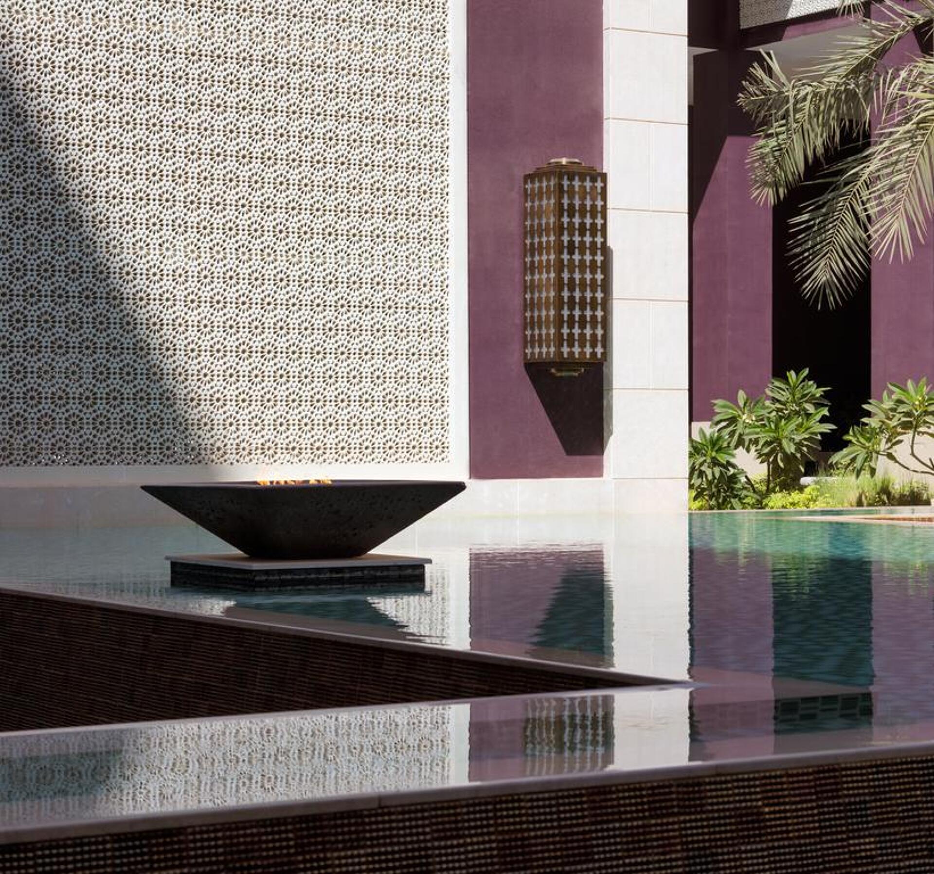 Hormuz Grand Hotel  5* 37
