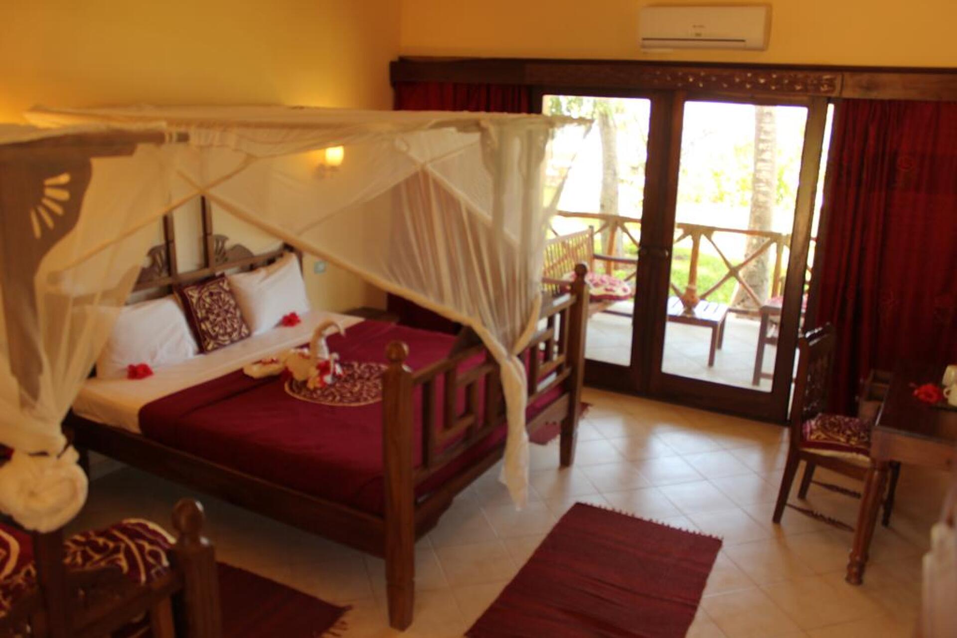Uroa Bay Beach Resort 4* 32