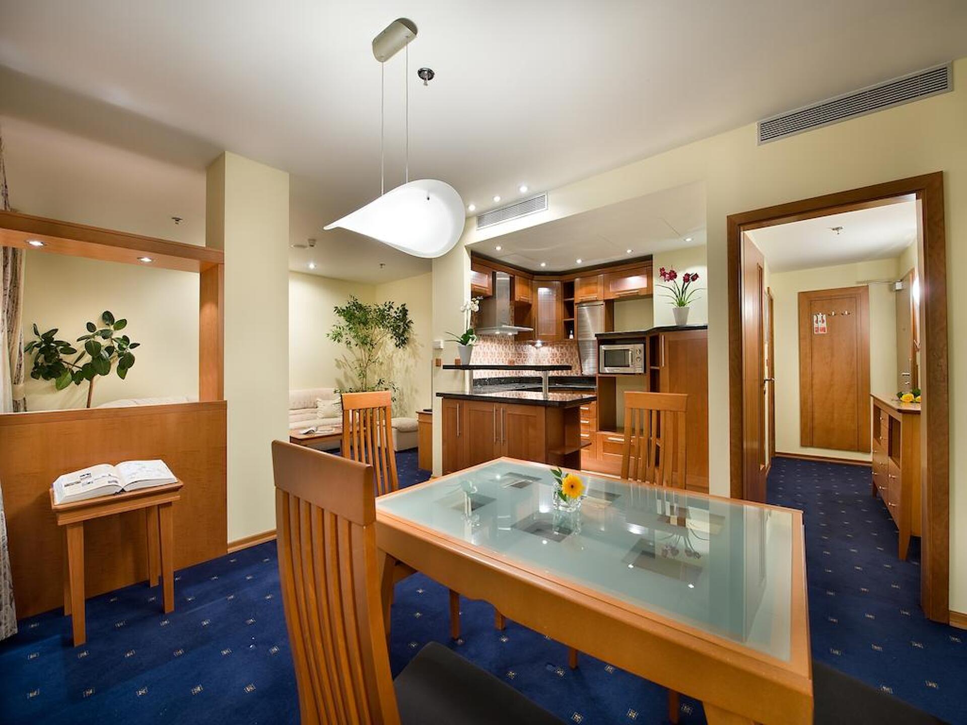 Ramada Prague City Centre 18