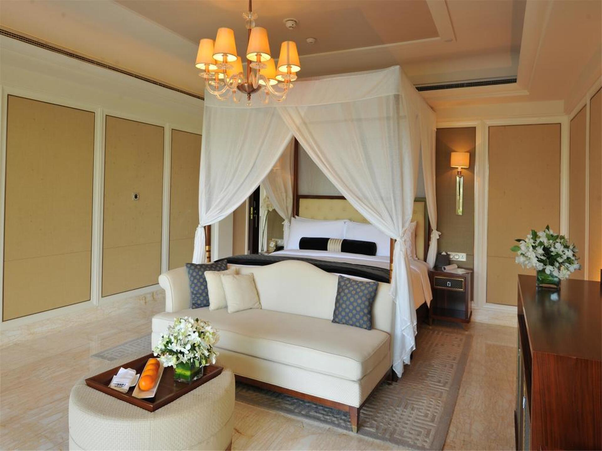 Conrad Sanya Haitang Bay 5* 33