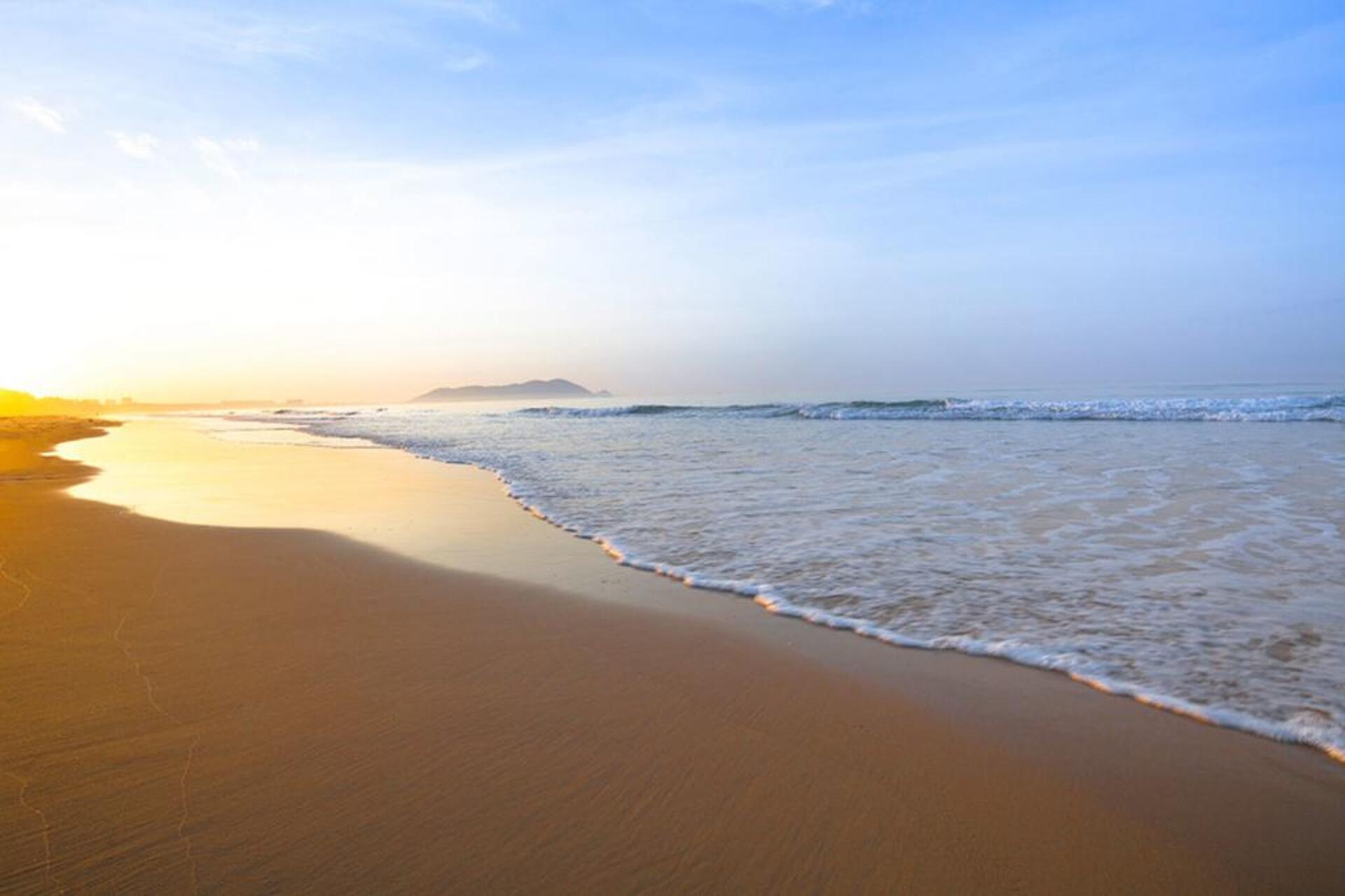 Aloha Oceanfront Suite Resort 5* 10