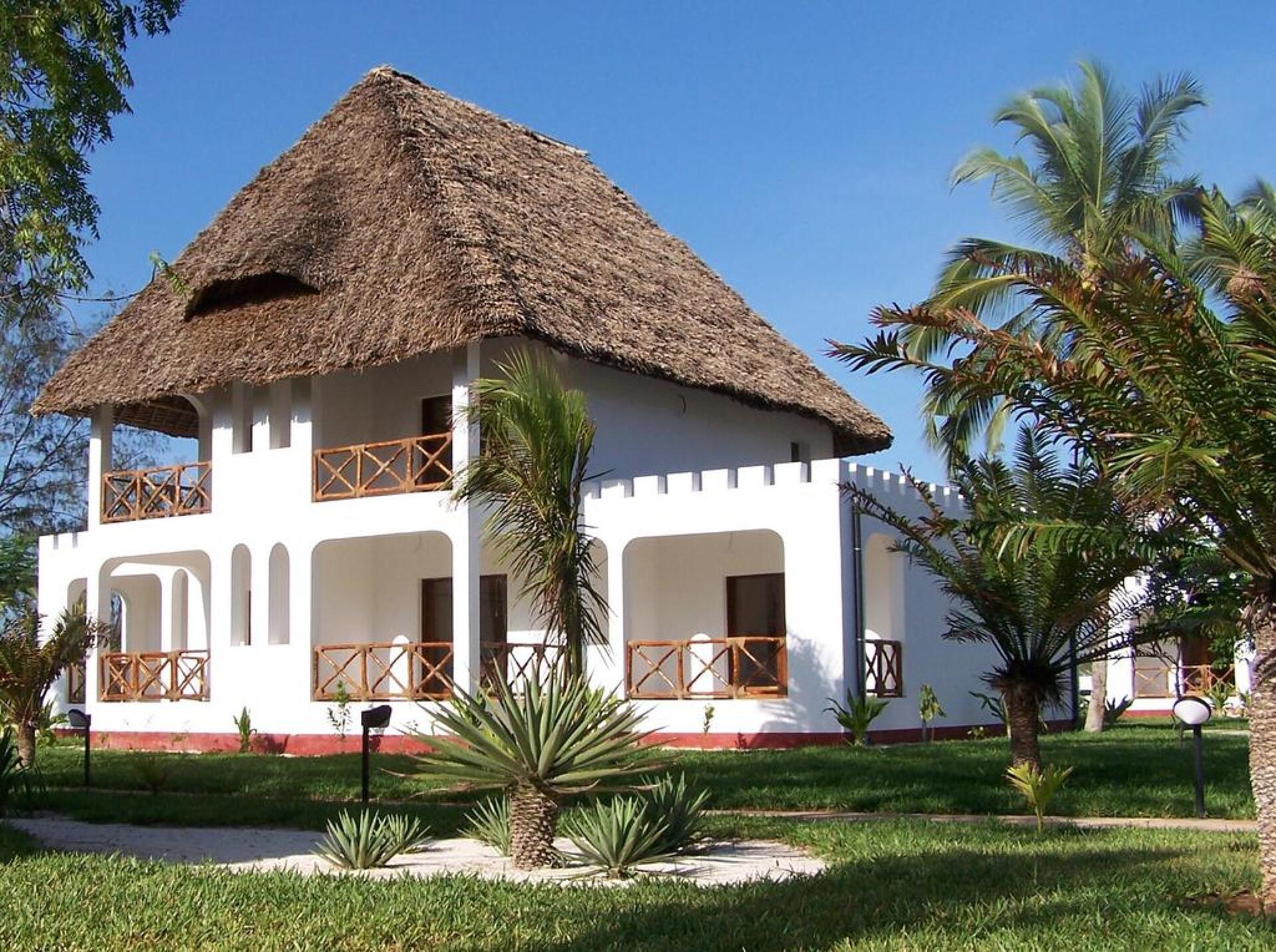 Uroa Bay Beach Resort 4* 2