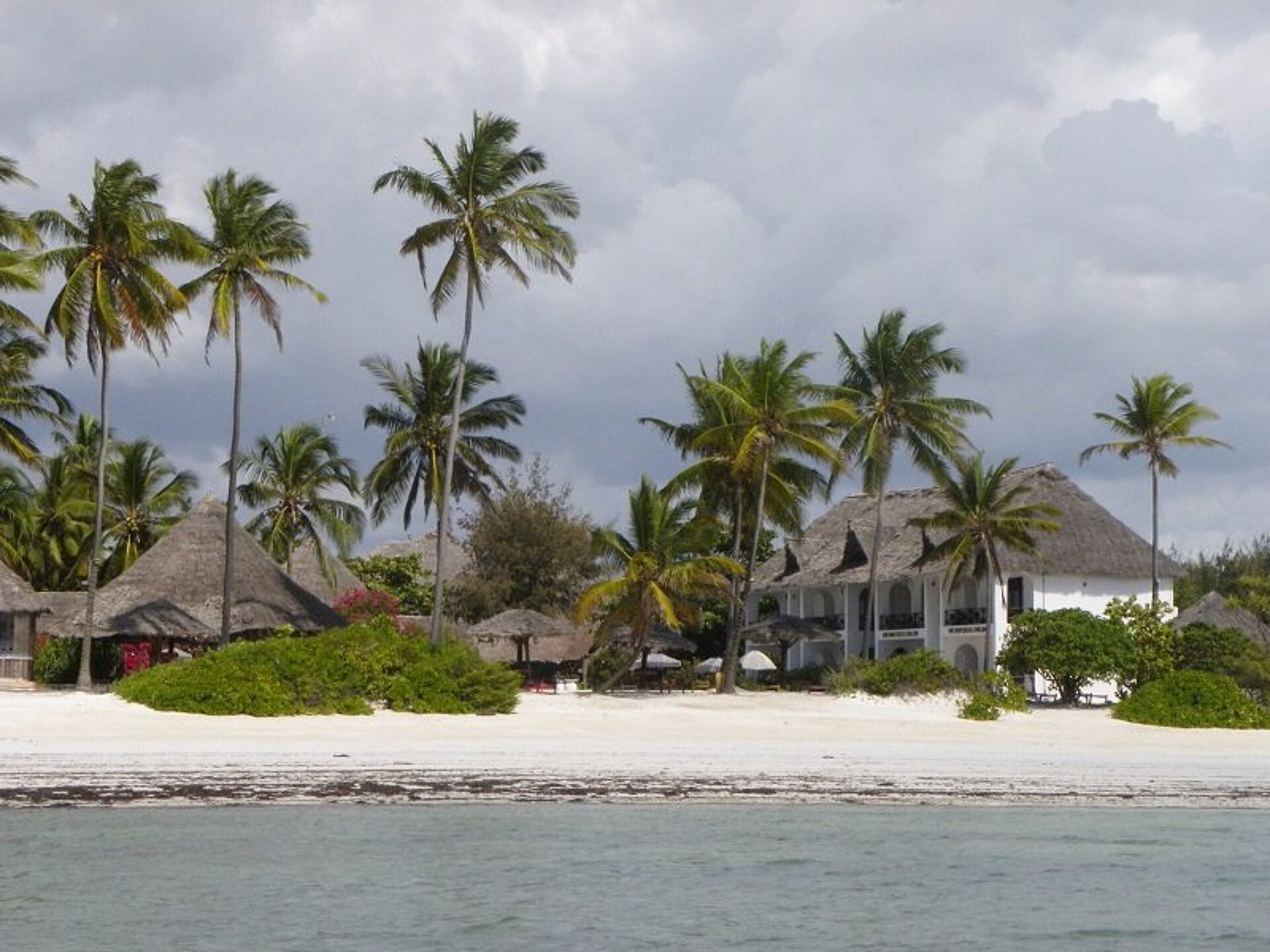 African Sun Sea Beach Resort & Spa 3* 6
