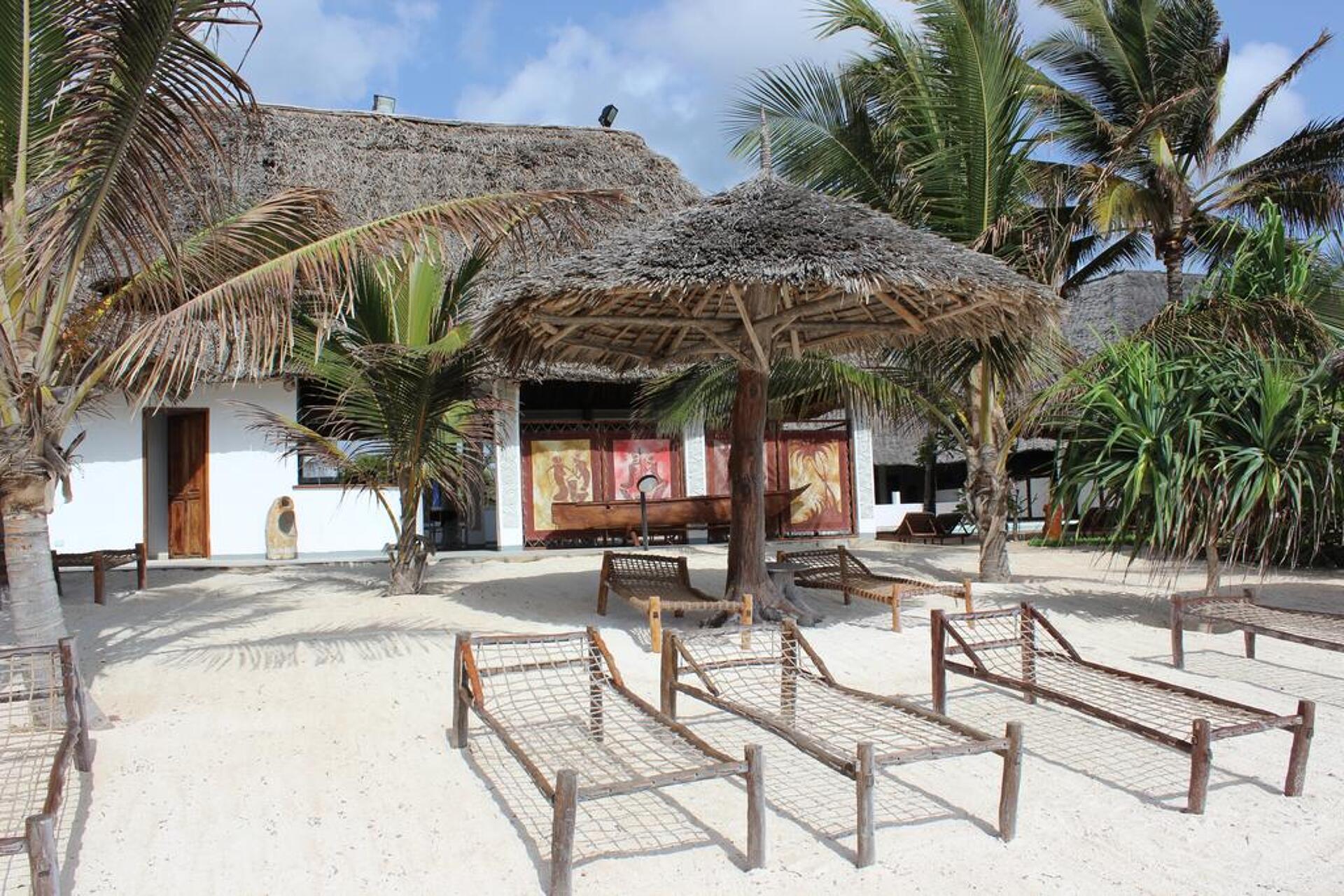 Uroa Bay Beach Resort 4* 14