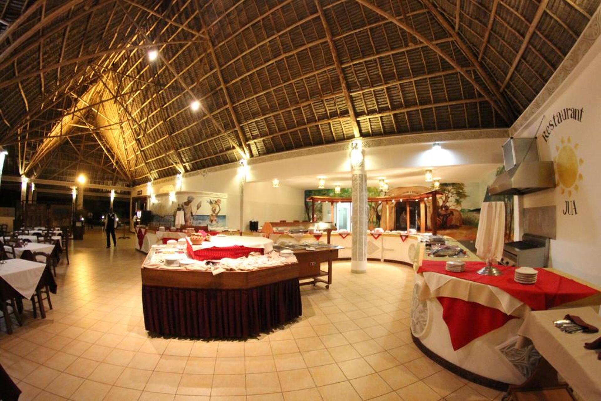 Uroa Bay Beach Resort 4* 15