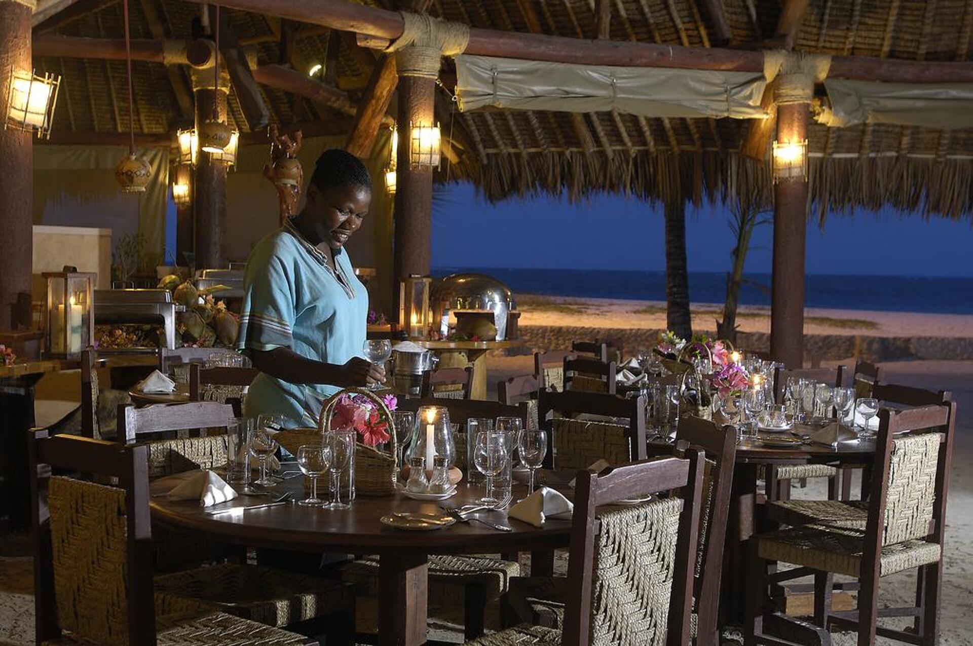 Pinewood Beach Resort & Spa 2