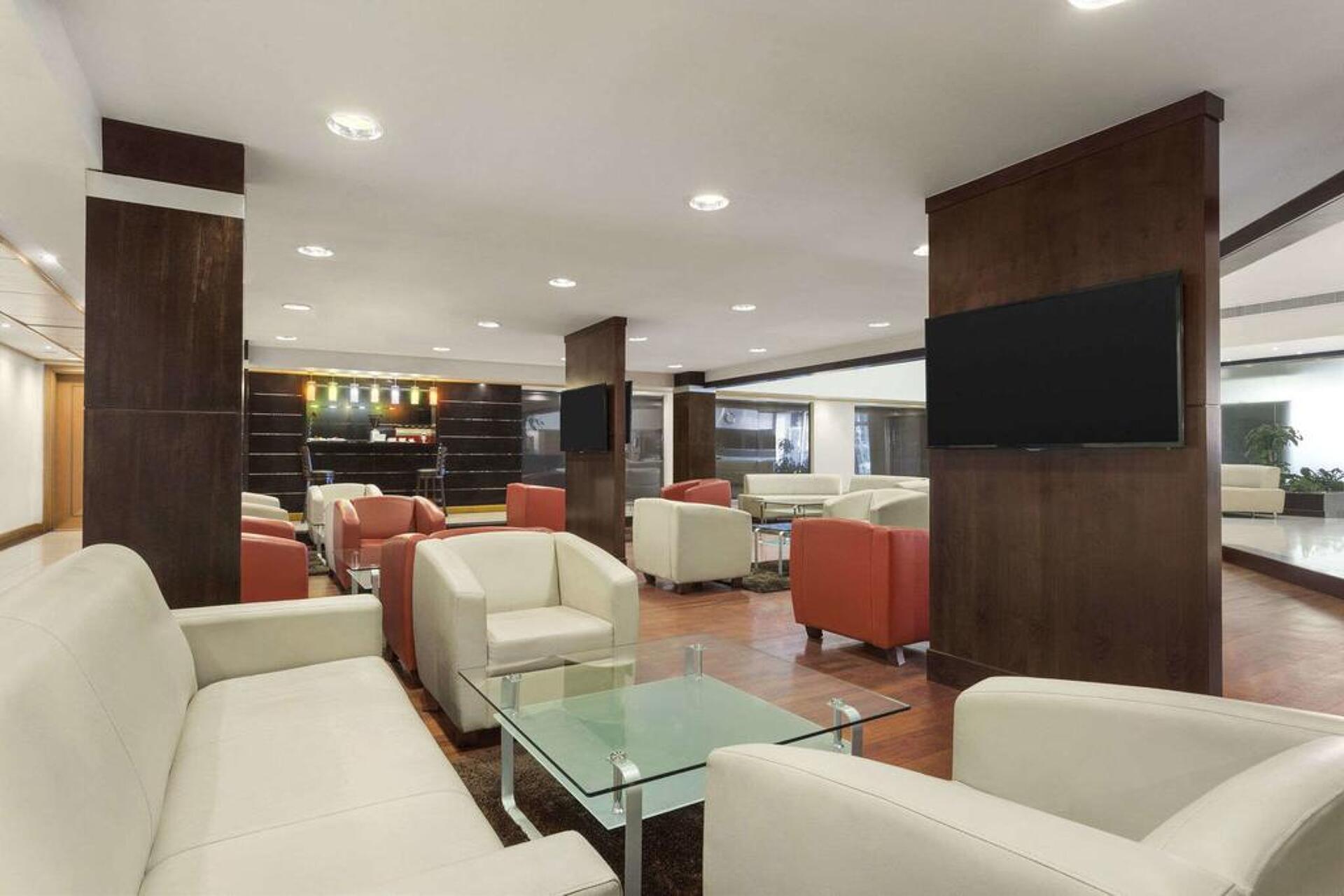 Ramada Qurum Beach 4* 9