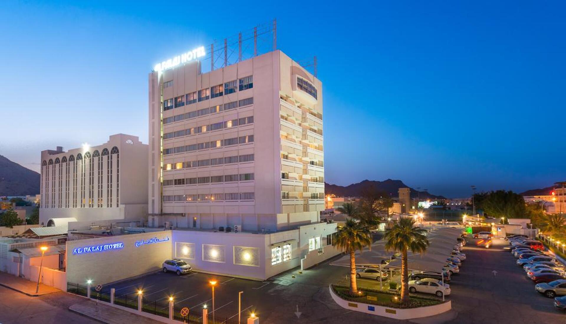 Al Falaj  30