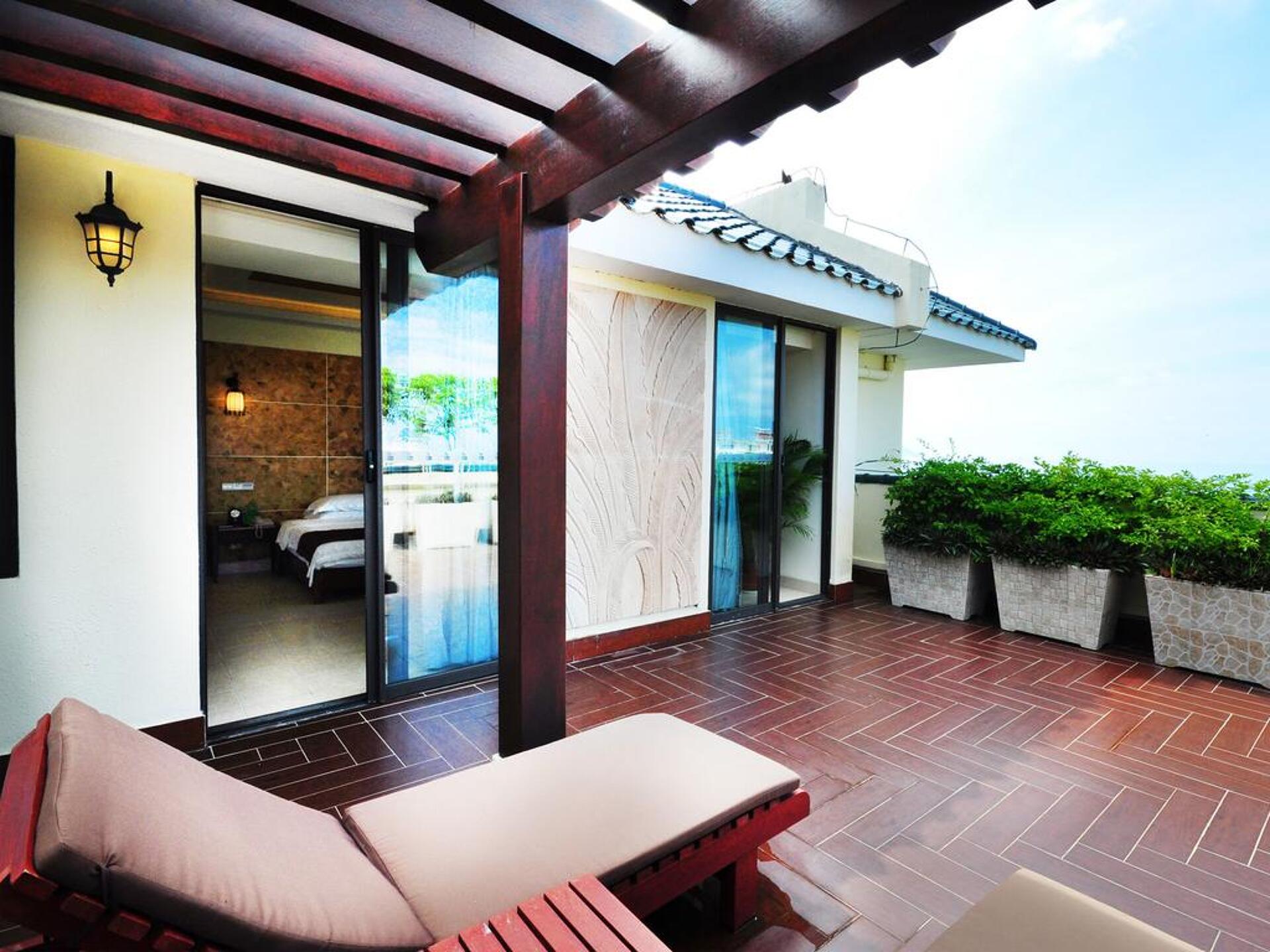 Palm Beach Resort & Spa 25