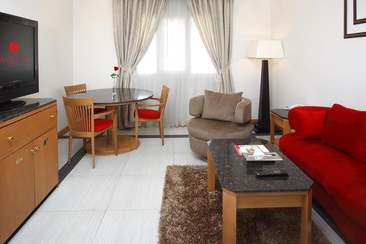 Ramada Qurum Beach 4* last