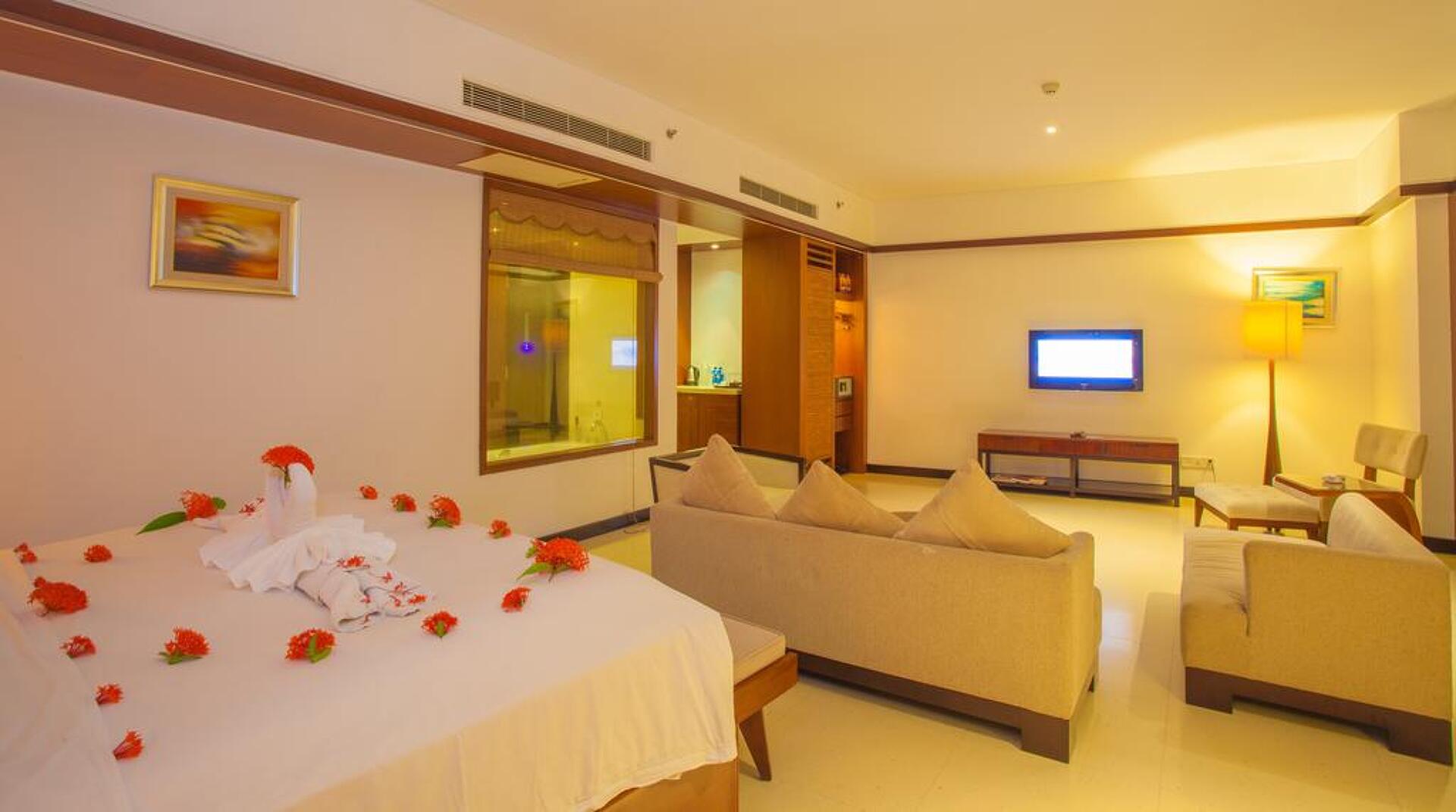 Grand Soluxe Hotel & Resort Sanya 12