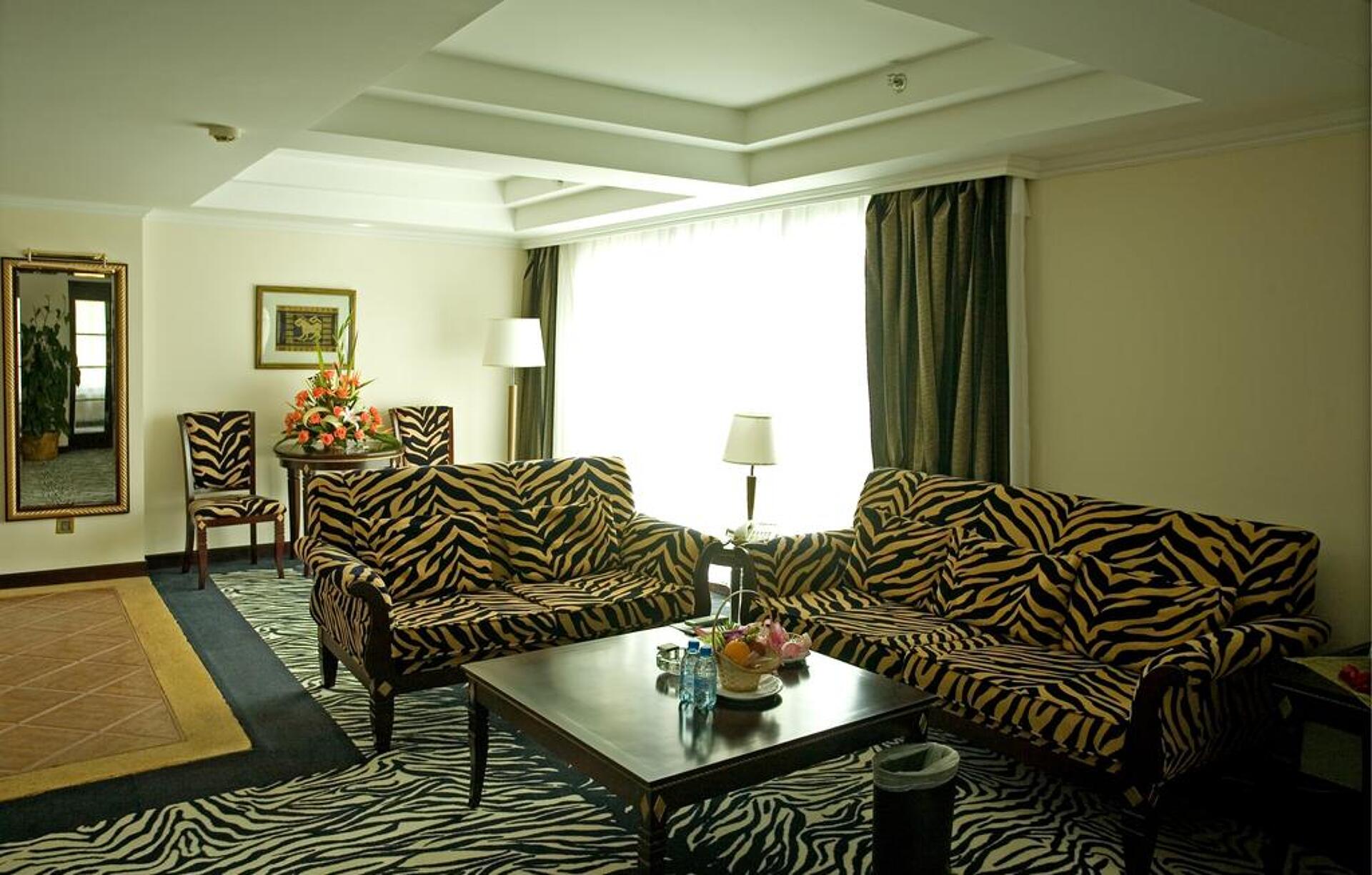 Universal Resort 5* 25