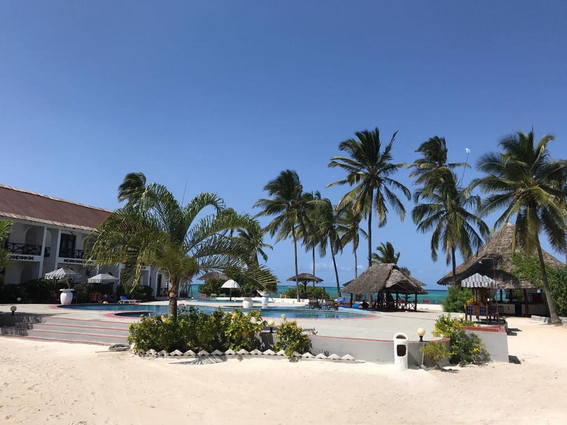 African Sun Sea Beach Resort & Spa 3* 3