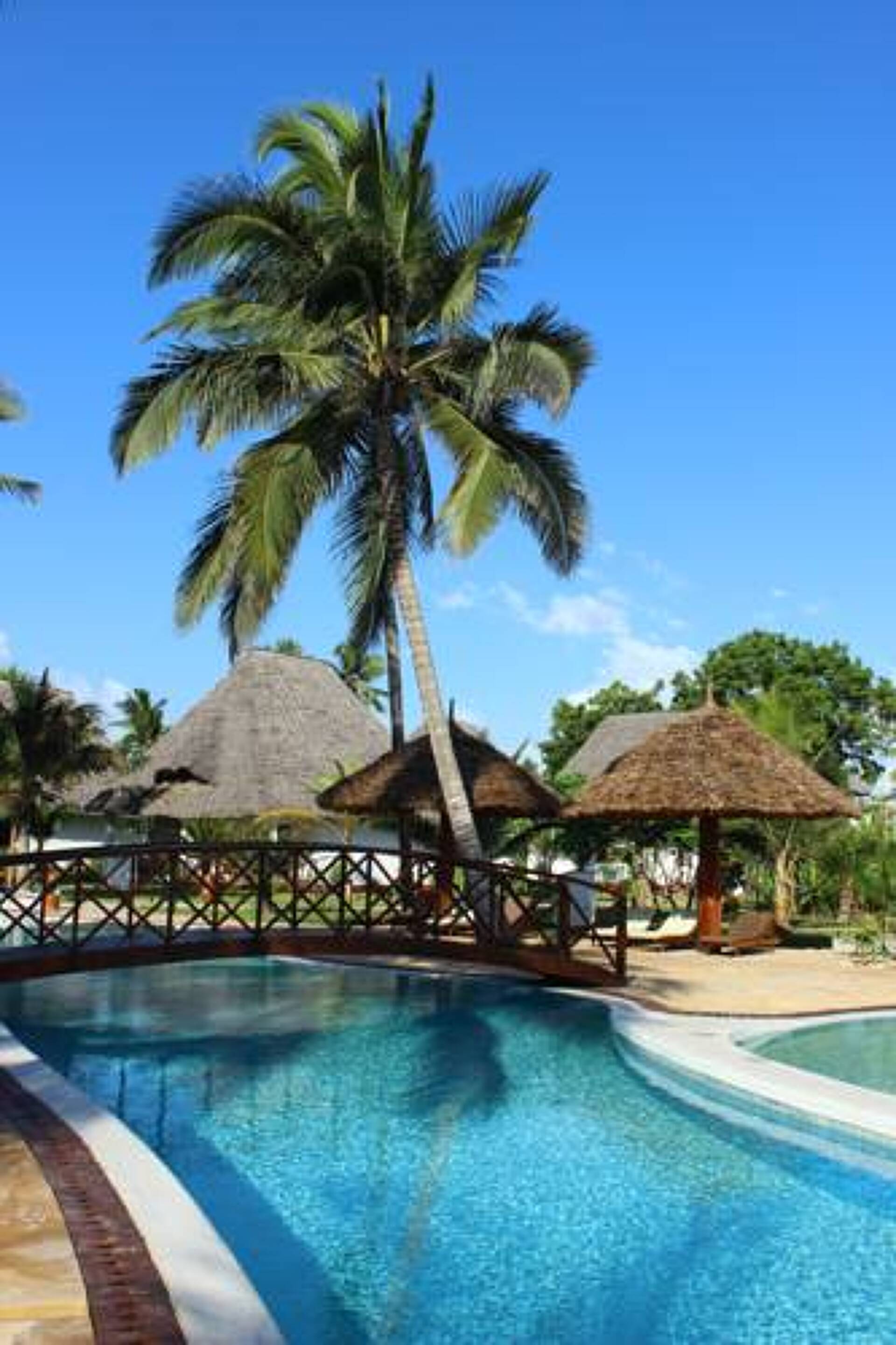 Uroa Bay Beach Resort 4* 5