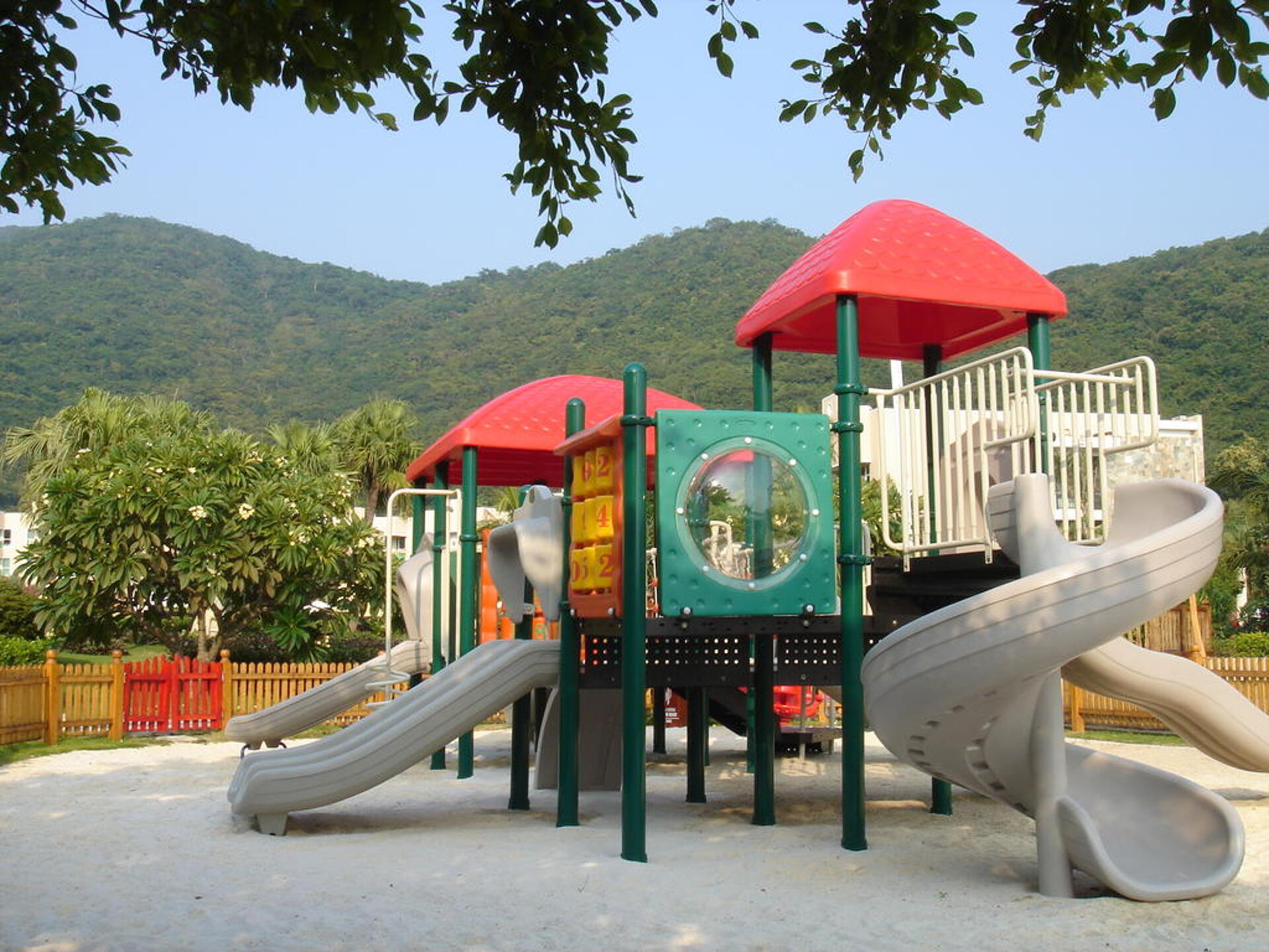 Cactus Resort Sanya by Gloria 4* 7