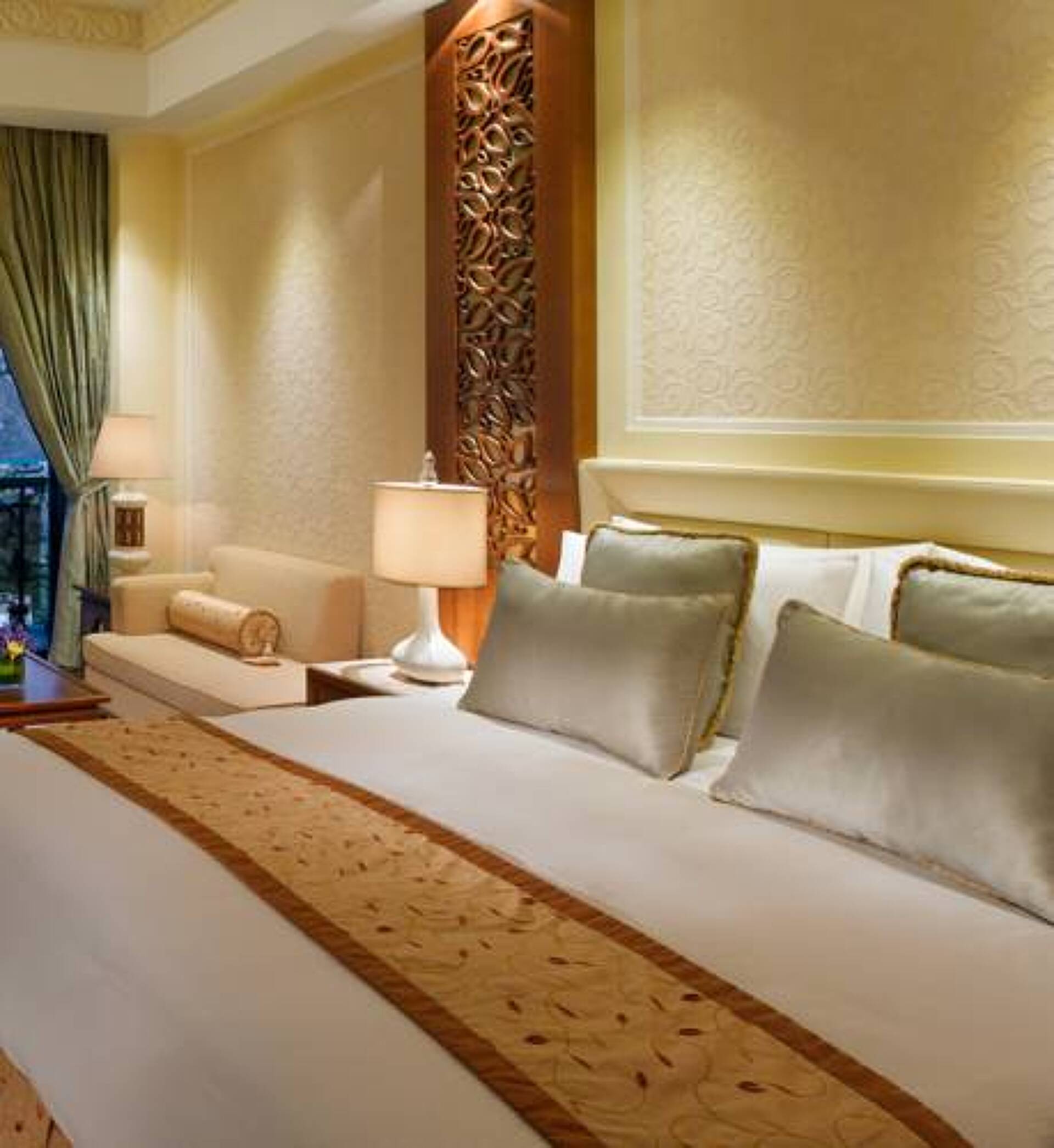 Al Bustan Palace, A Ritz-Carlton Hotel 15