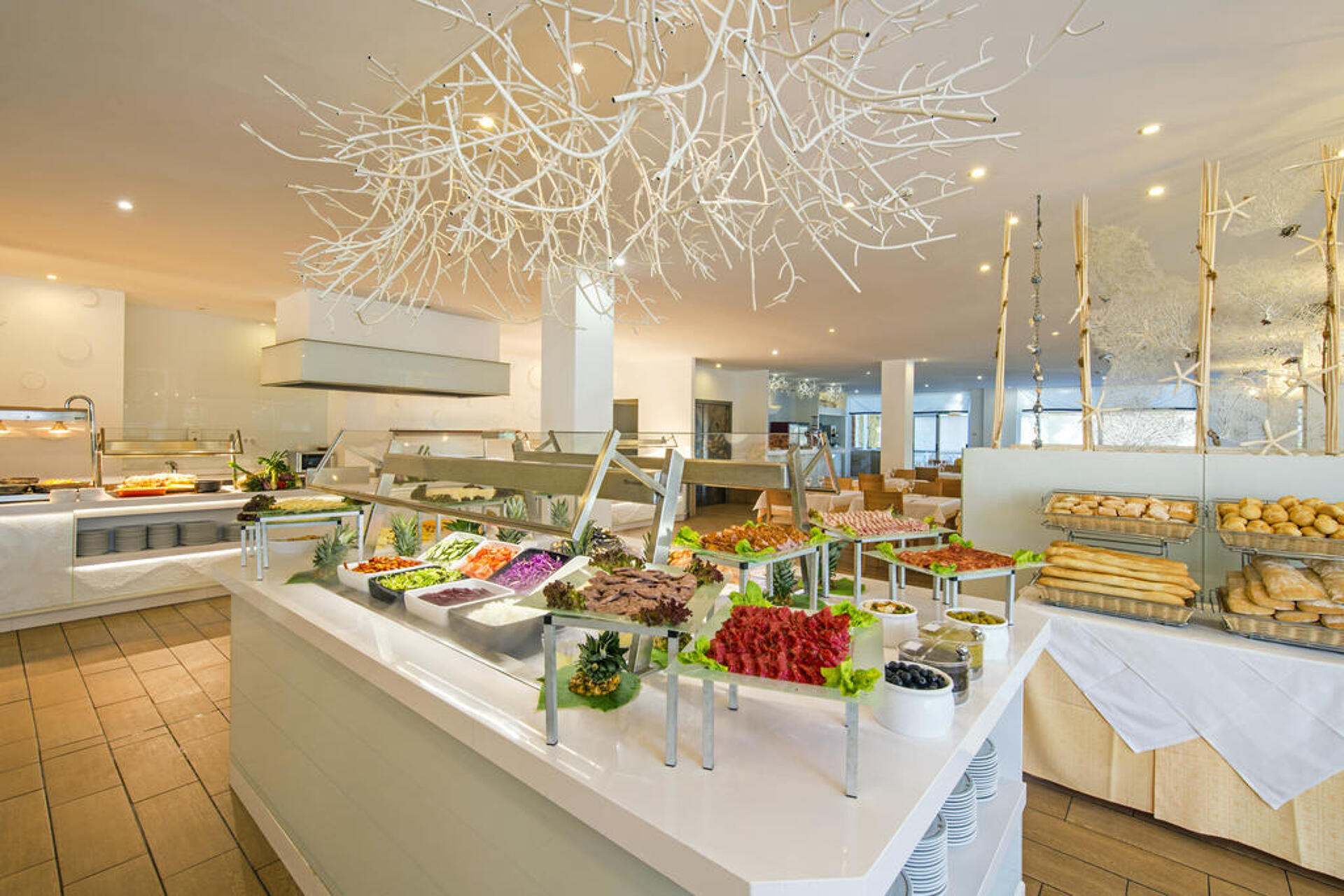 Iberostar Club Cala Barca 4* 6