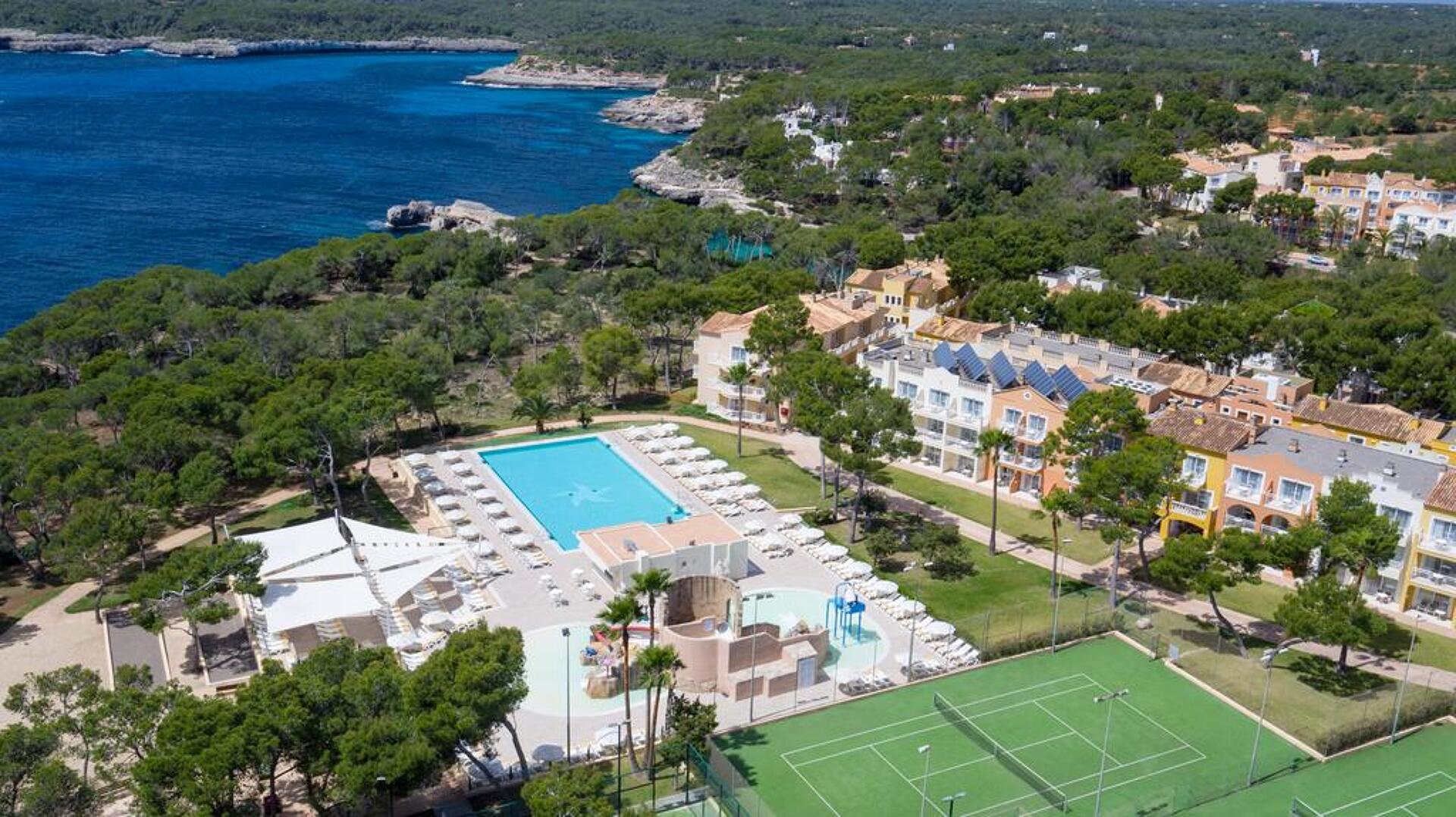 Iberostar Club Cala Barca 4* 12