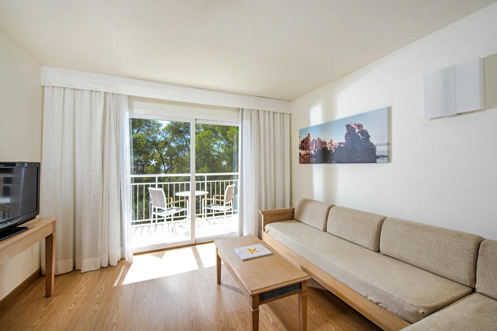 Iberostar Club Cala Barca 4* 35
