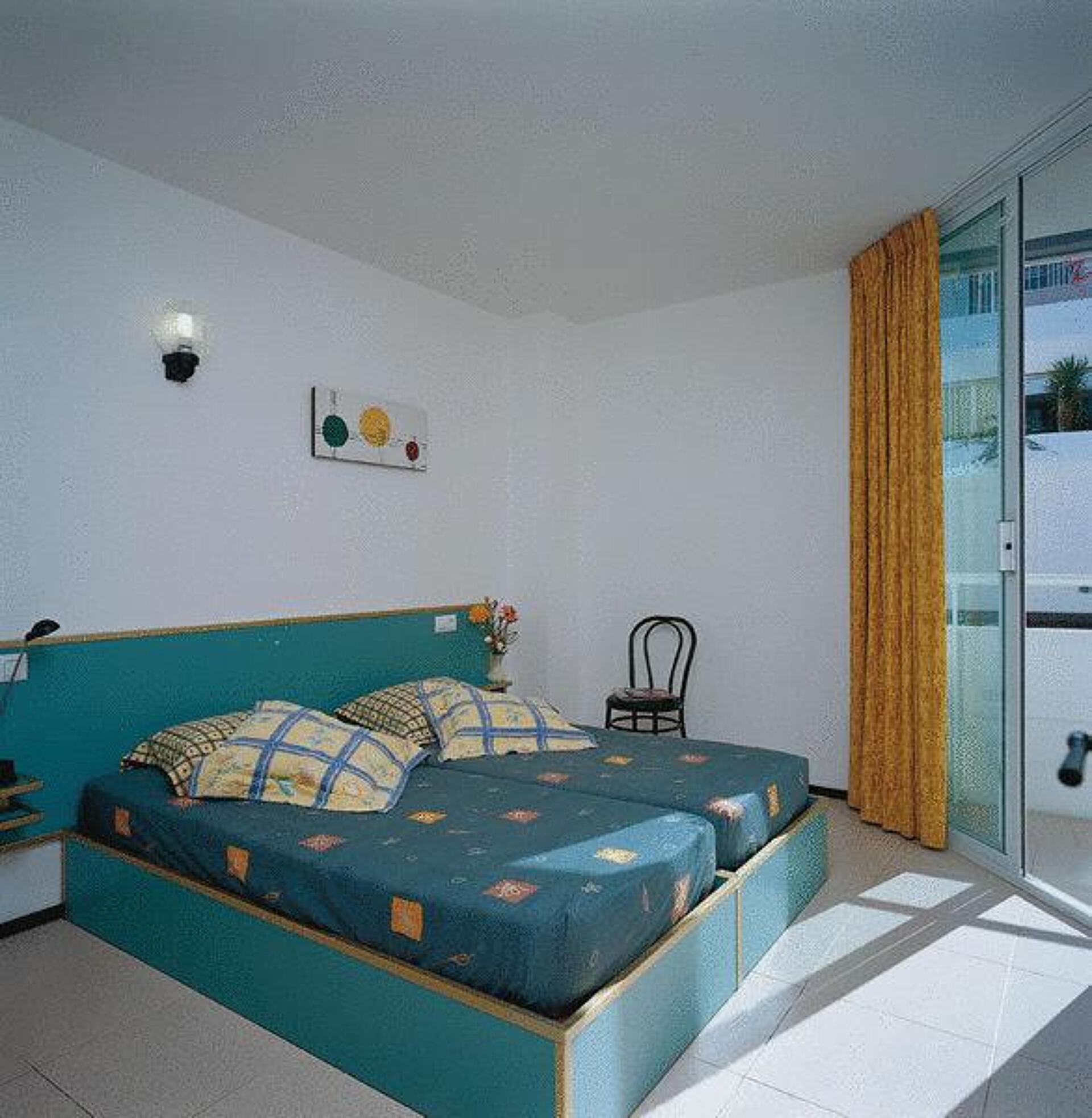 Sun & Moon Apartaments 3* 1