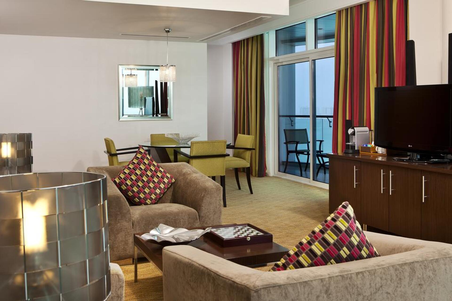 Hilton Doha 24