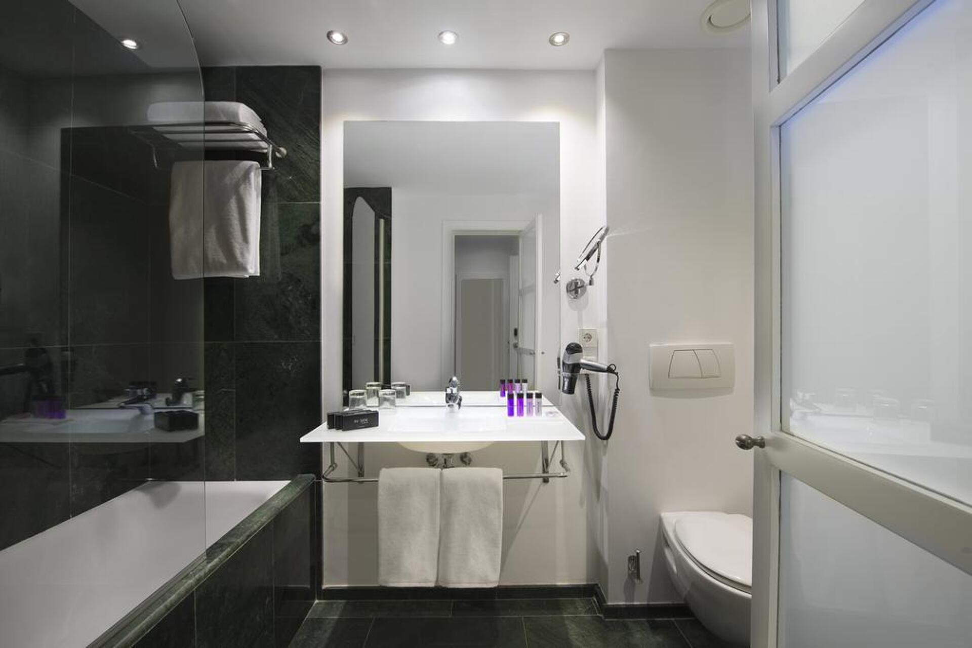 Innside Palma Center 4* 7